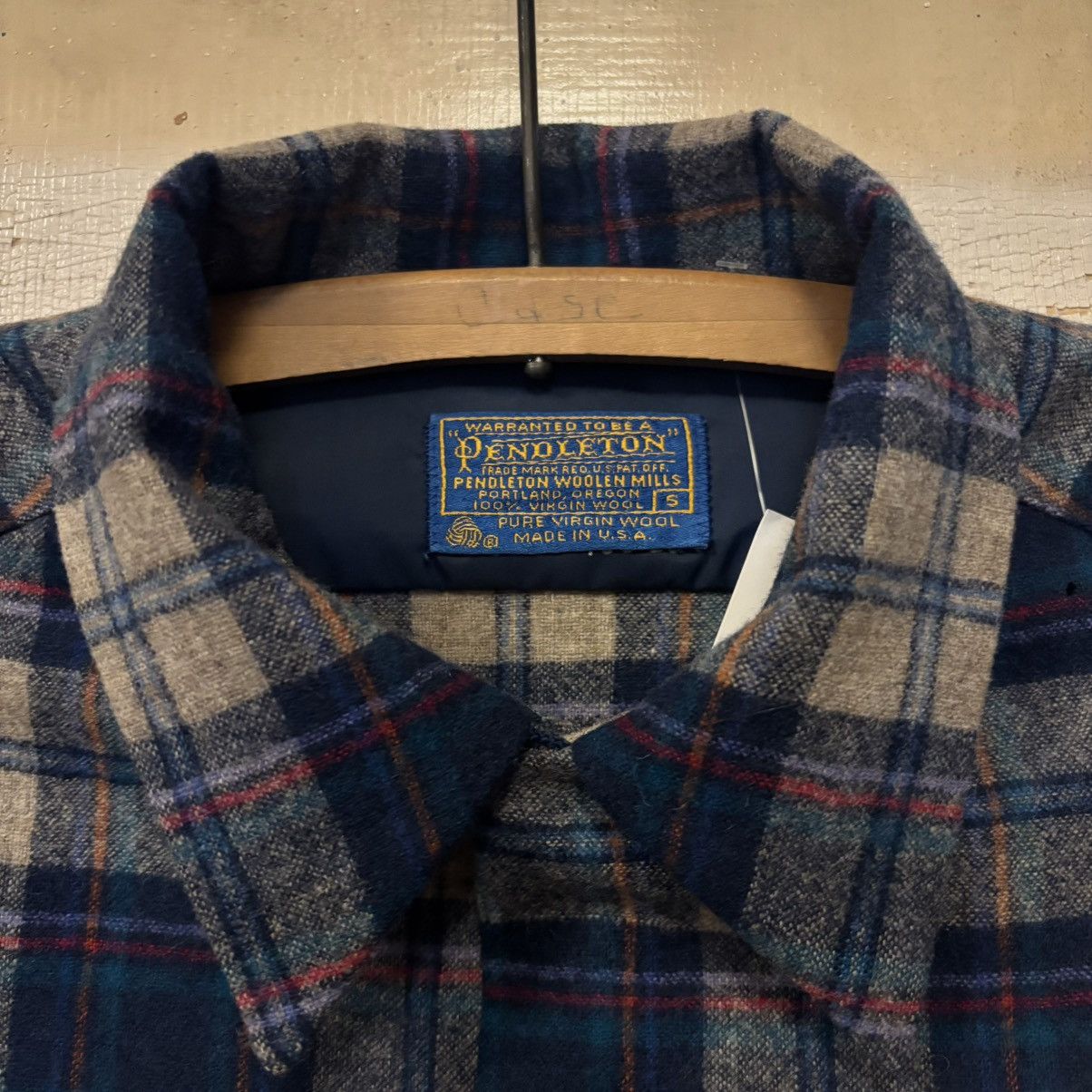 Pendleton × Vintage Vintage 1960s Pendleton Loop Collar Button Up Board Shirt Size US S / EU 44-46 / 1 - 7 Thumbnail