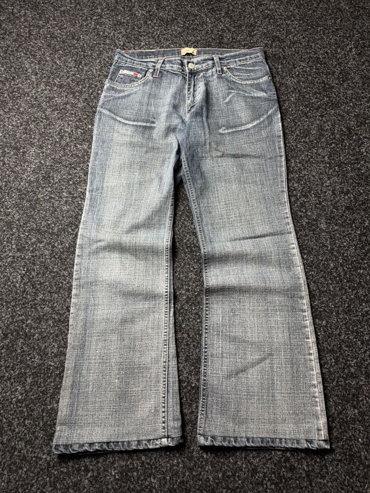 Tommy Hilfiger Retro 90s Tommy Hilfiger Denim Y2K Flare Jeans Low Rise Blue Size 29" - 1 Thumbnail