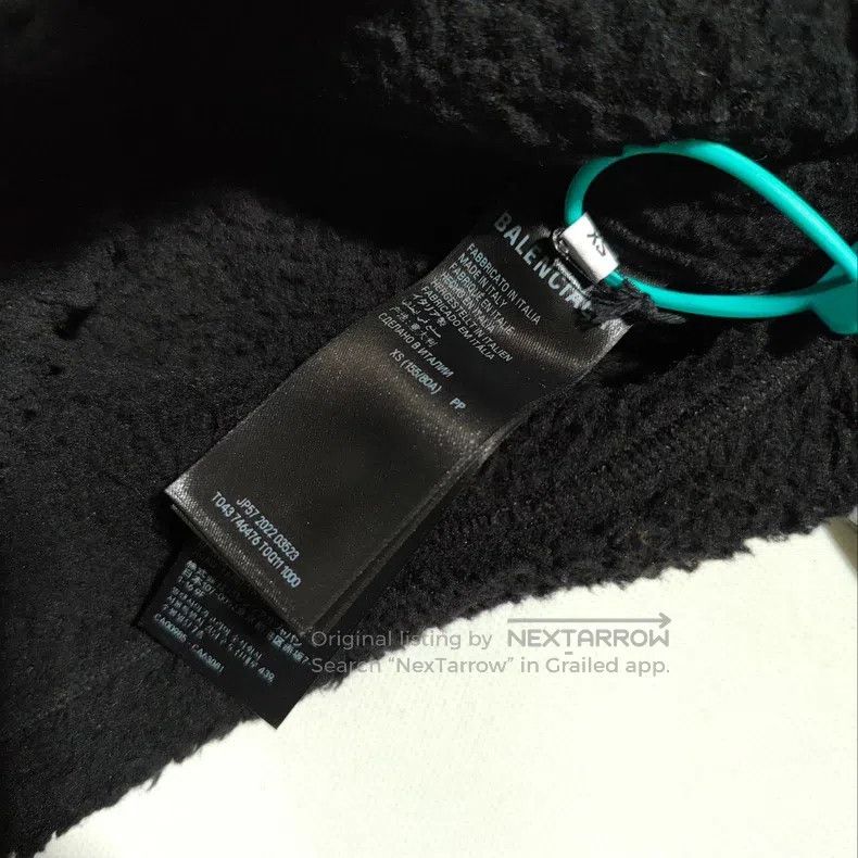 Balenciaga Balenciaga Furry Zip-up Hoodie Jacket with Ear Hood Size XS / US 0-2 / IT 36-38 - 7 Thumbnail