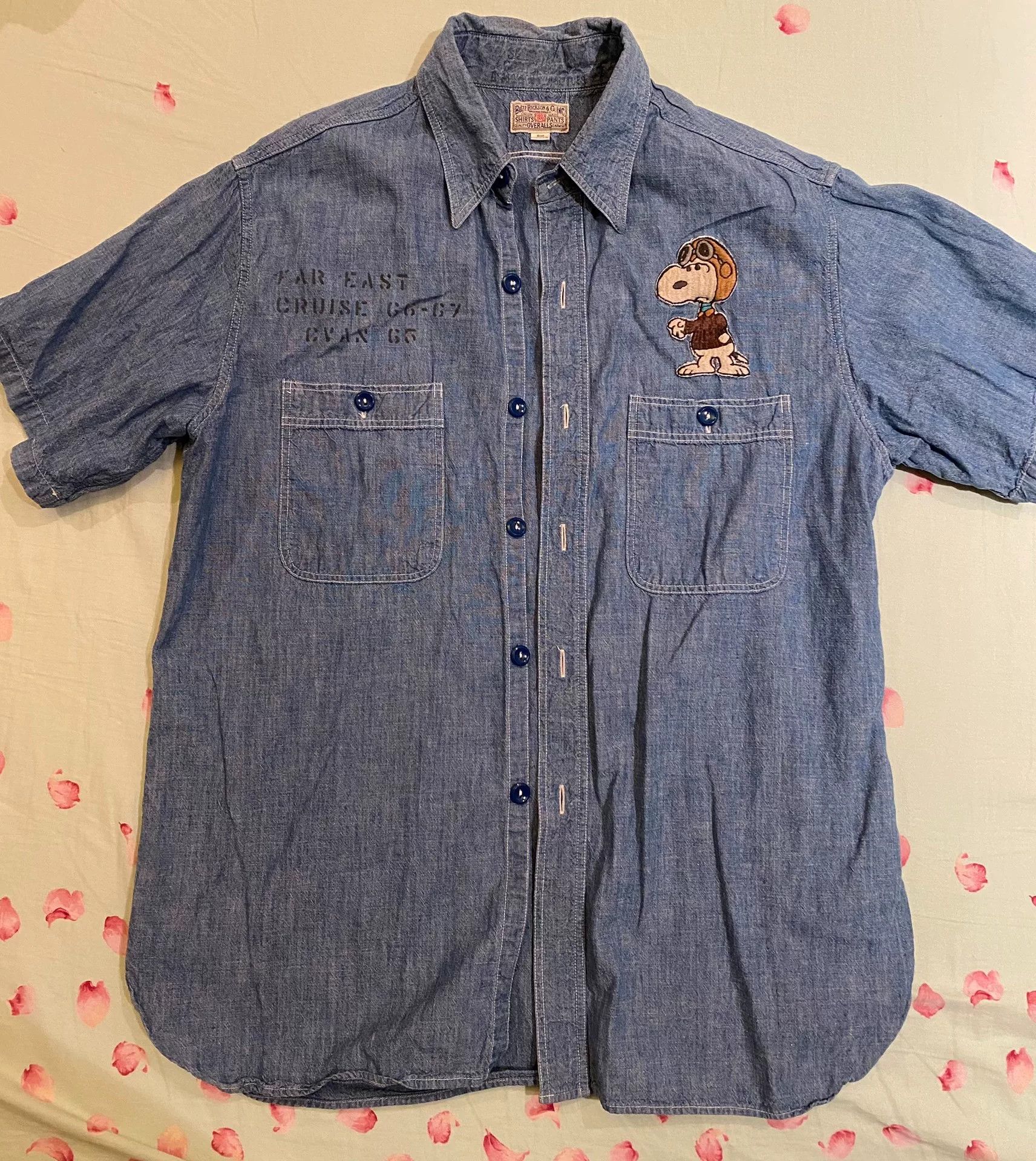 Buzz Rickson's Buzz Rickson's Herringbone Short-Sleeve Snoopy Shirt Size US M / EU 48-50 / 2 - 1 Thumbnail
