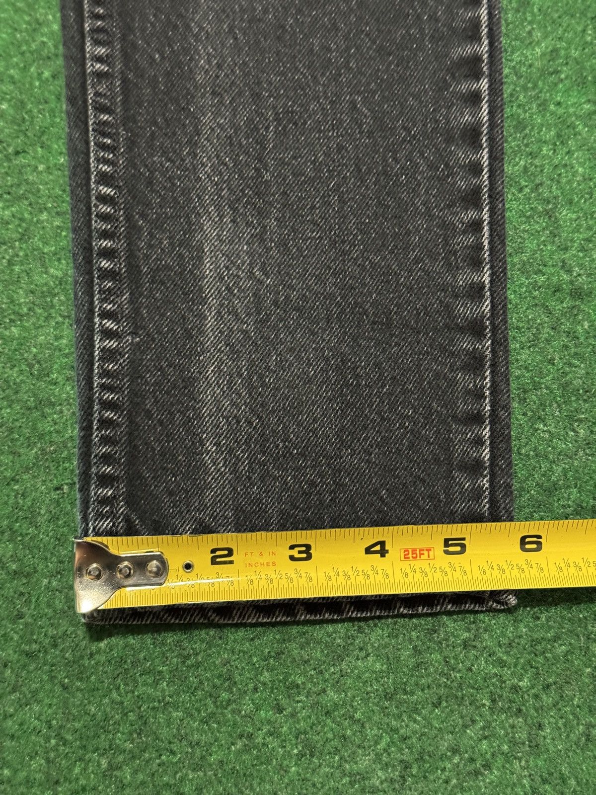Levi's Vintage Clothing Vintage 90s Levi’s 512 Slim Taper Women 5 Black Denim Jeans Size 26" / US 2 / IT 38 - 9 Thumbnail