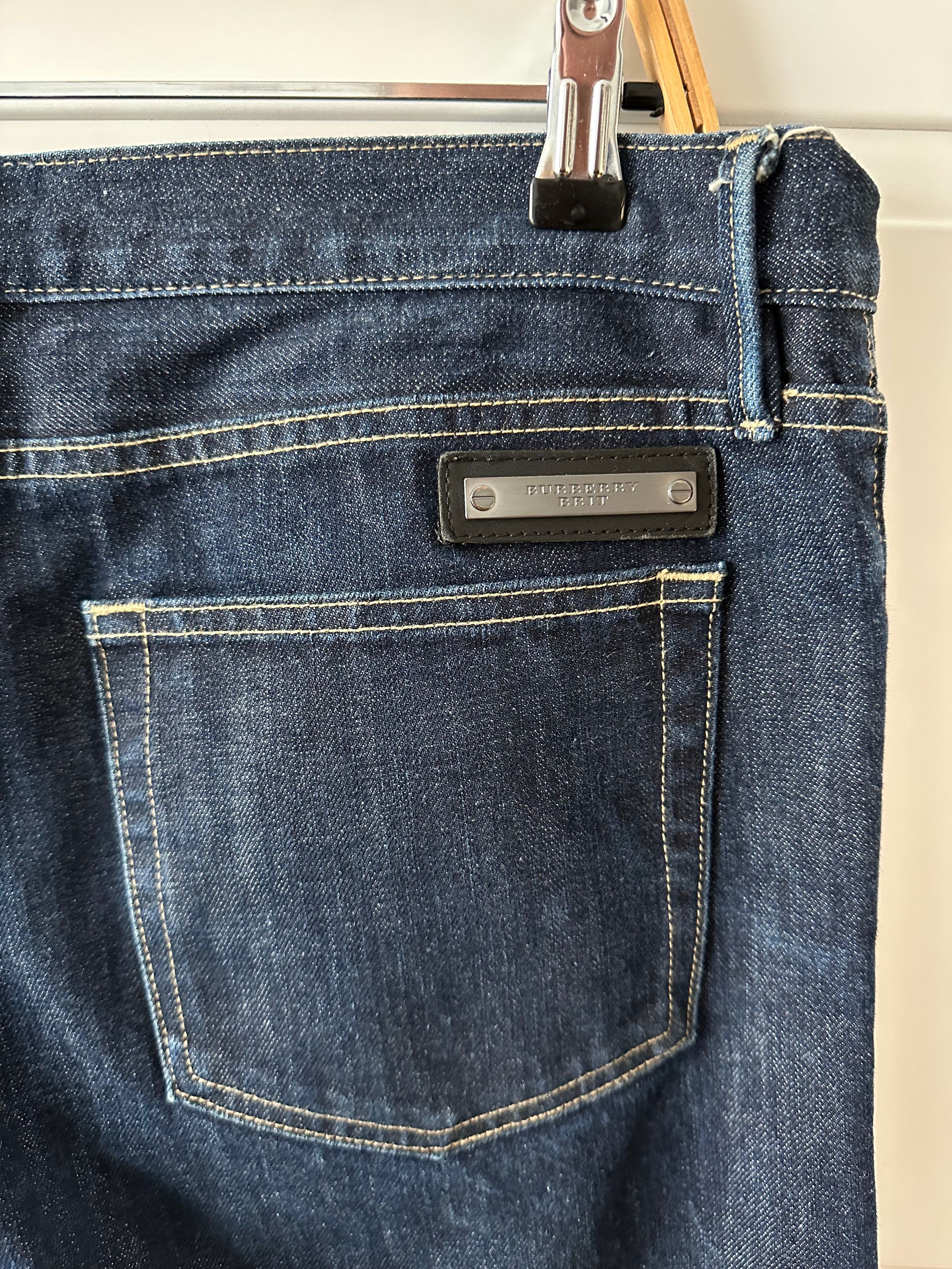 Burberry BURBERRY Brit indigo blue denim pants jeans Size US 34 / EU 50 - 8 Thumbnail