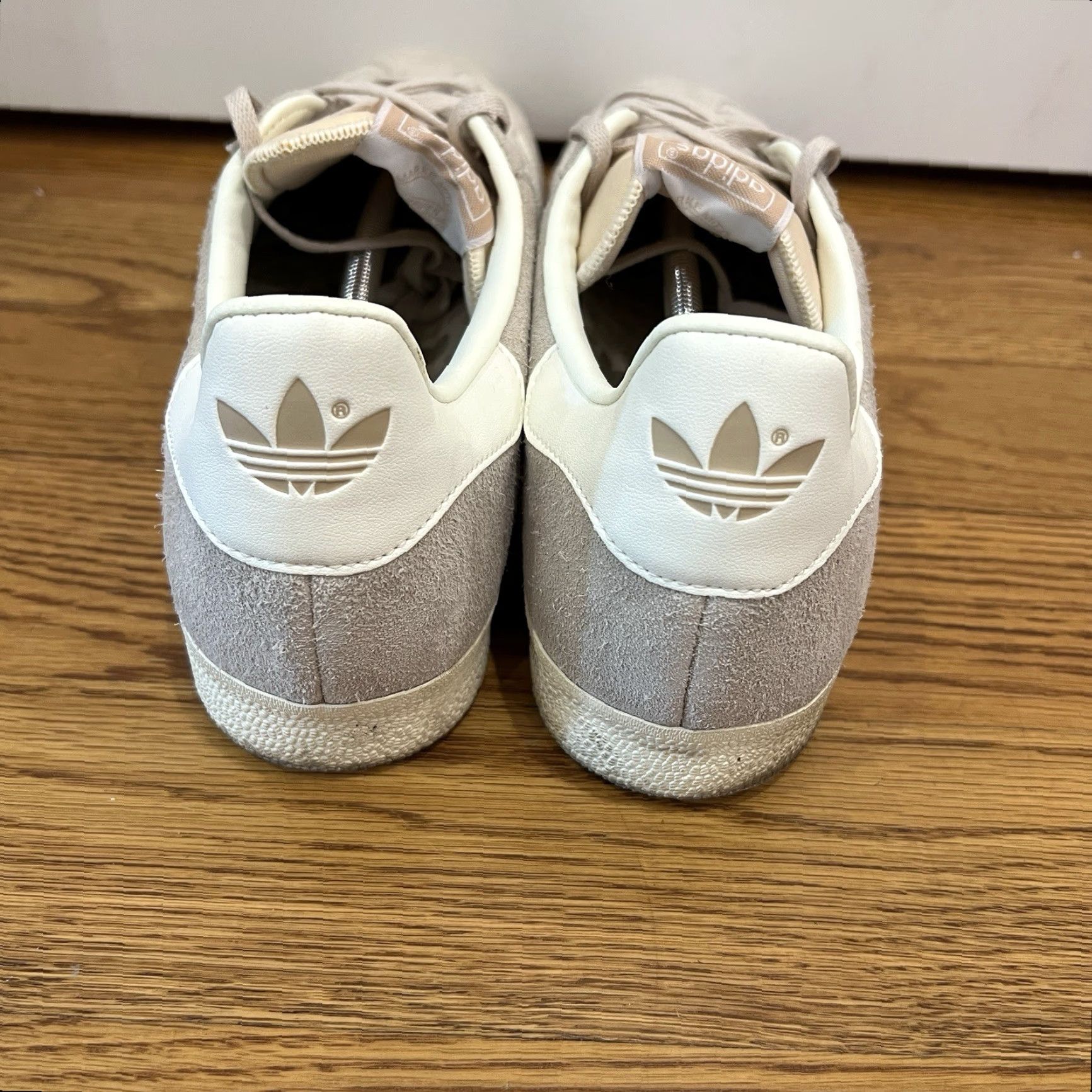 Adidas VINTAGE Adidas Gazelle Sneakers Men Size 13 Off-White Wonder Beige Casual Shoes 2023 Size US 13 / EU 46 - 5 Thumbnail