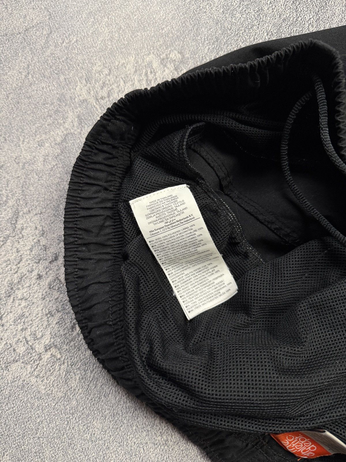 Nike Vintage Nike Shorts big logo Size US 36 / EU 52 - 8 Thumbnail