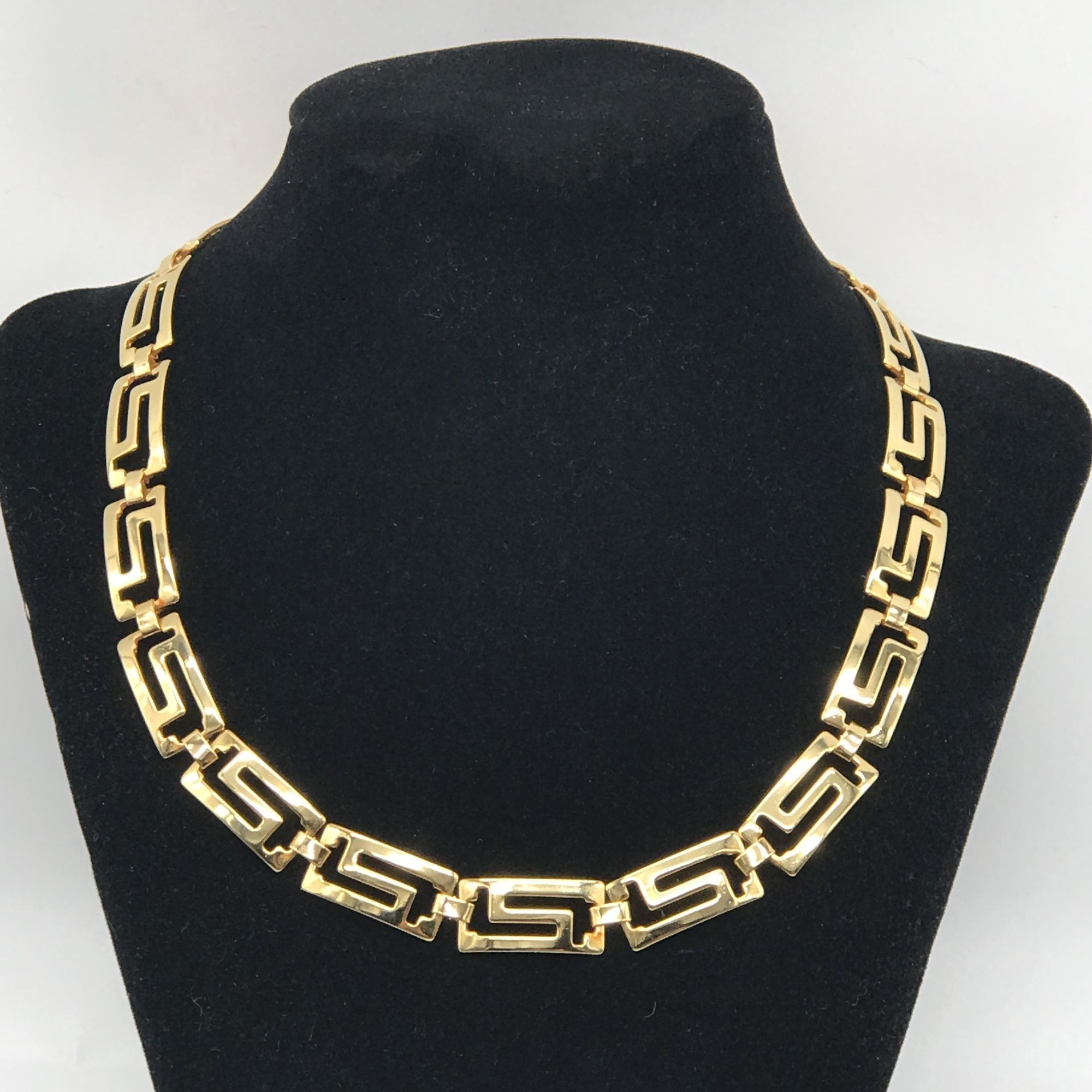 Vintage MCM Greek Key Collar Necklace Link Gold Plated? Vintage Mean Size ONE SIZE - 2 Thumbnail
