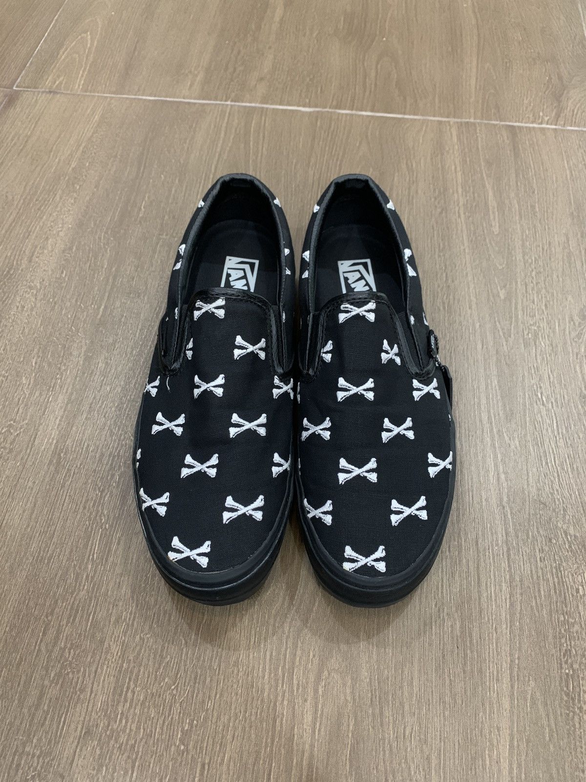 Syndicate × Vans × Wtaps Vans Slip On X WTAPS Crossbone Size US 9.5 / EU 42-43 - 2 Thumbnail