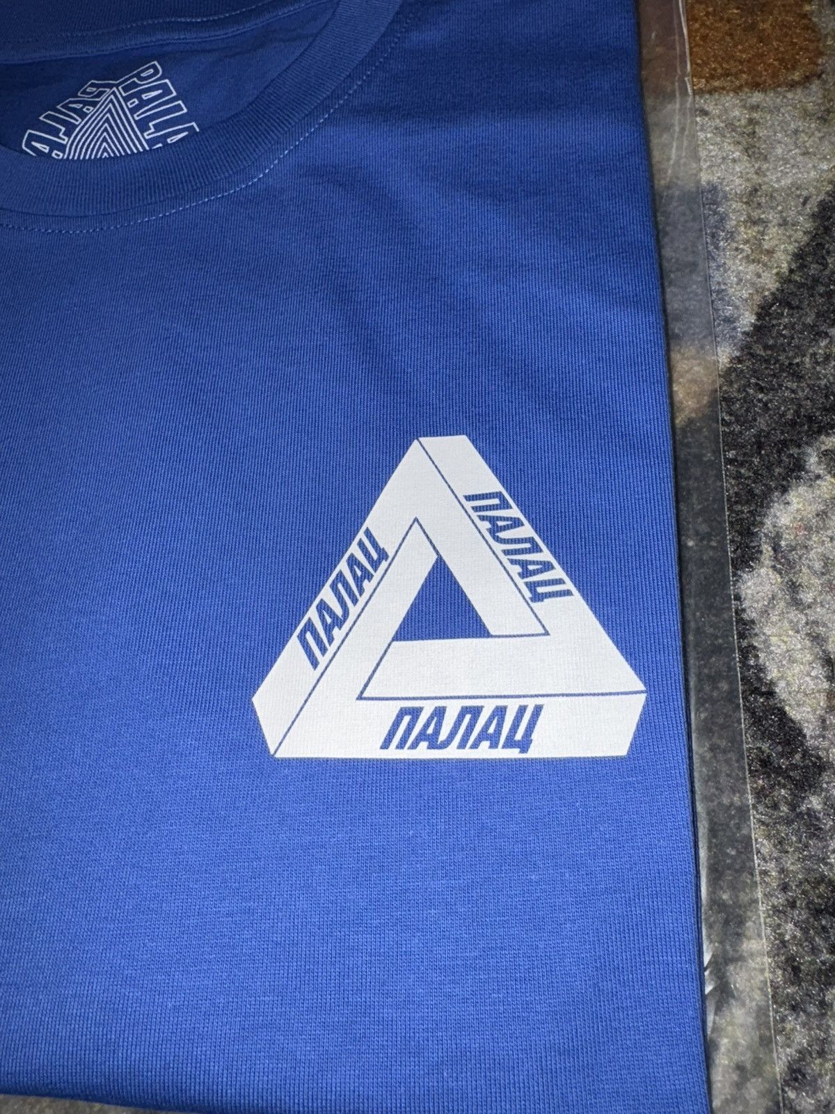 Palace Palace Ukraine Tri Lingual T-Shirt Blue Size US XL / EU 56 / 4 - 3 Thumbnail