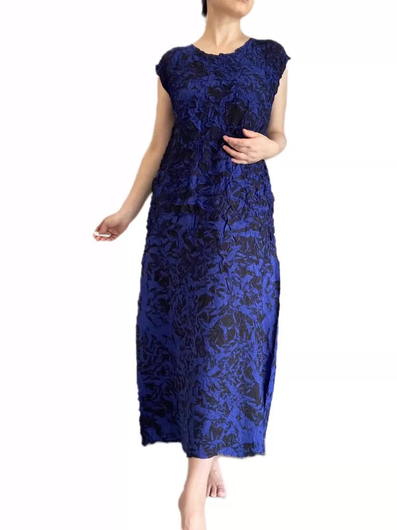 Issey Miyake Issey Miyake size:2 Deep blue main line petal pleated dres Size M / US 6-8 / IT 42-44 - 3 Thumbnail