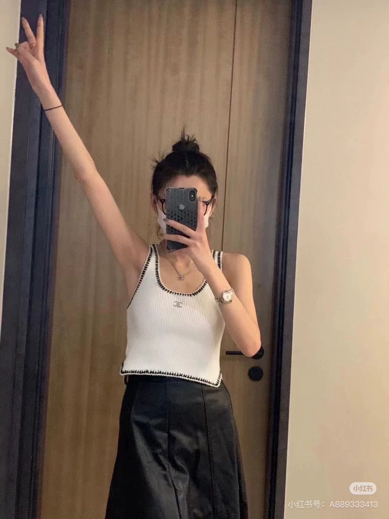 Chanel Chanel 22C early spring show white and black rolled-edged Size XS / US 0-2 / IT 36-38 - 9 Thumbnail