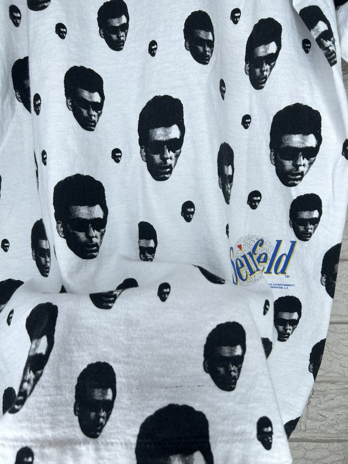 Vintage Vintage 90s Stanley Desantis Seinfeld Kramer AOP T Shirt Size US XL / EU 56 / 4 - 13 Thumbnail