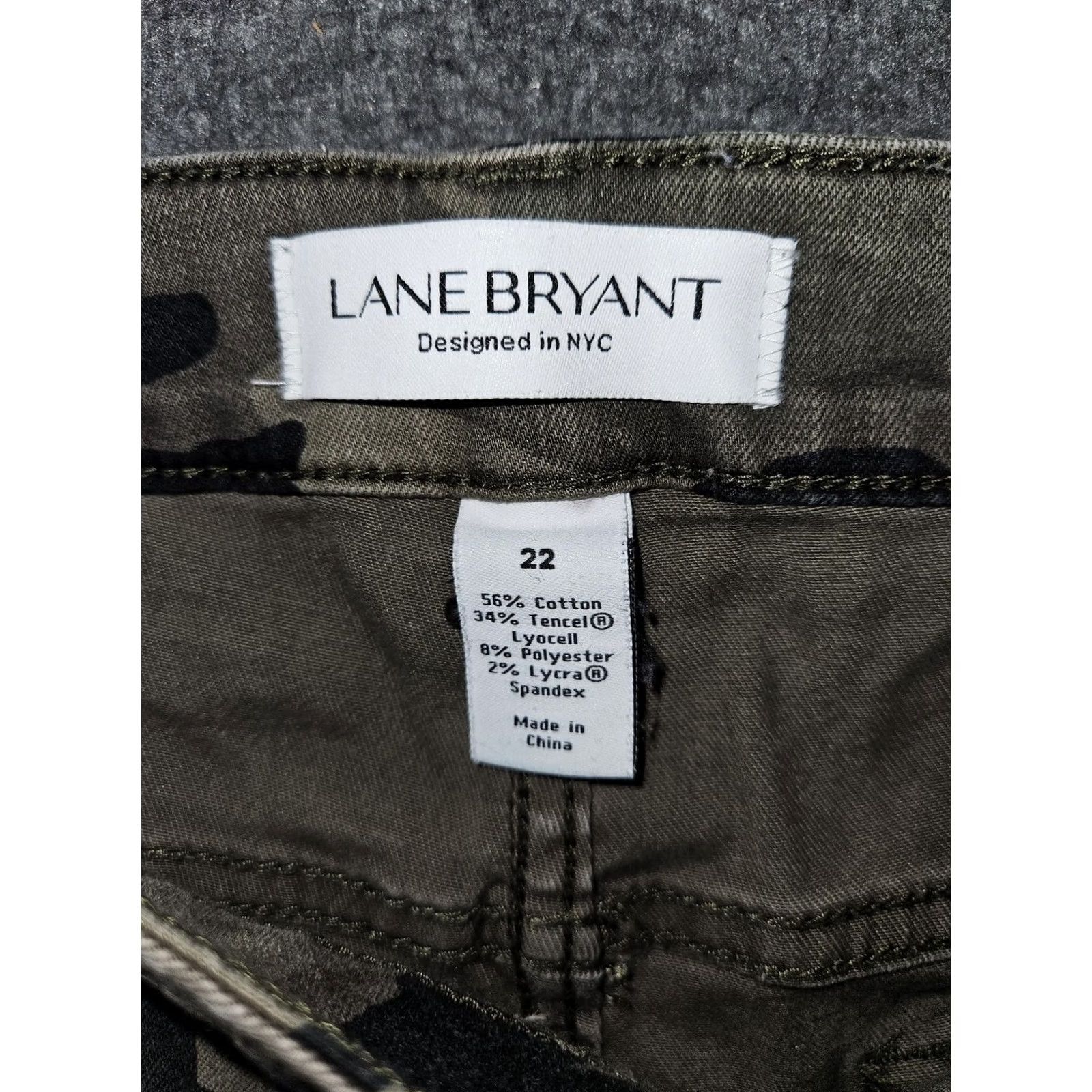 Vintage Lane Bryant Jeans Womens 22 Green Camo High Rise Skinny Distressed Stretch Denim Slim Fit Plus Size 27in Inseam Size 40" / US 18 - 2 Thumbnail