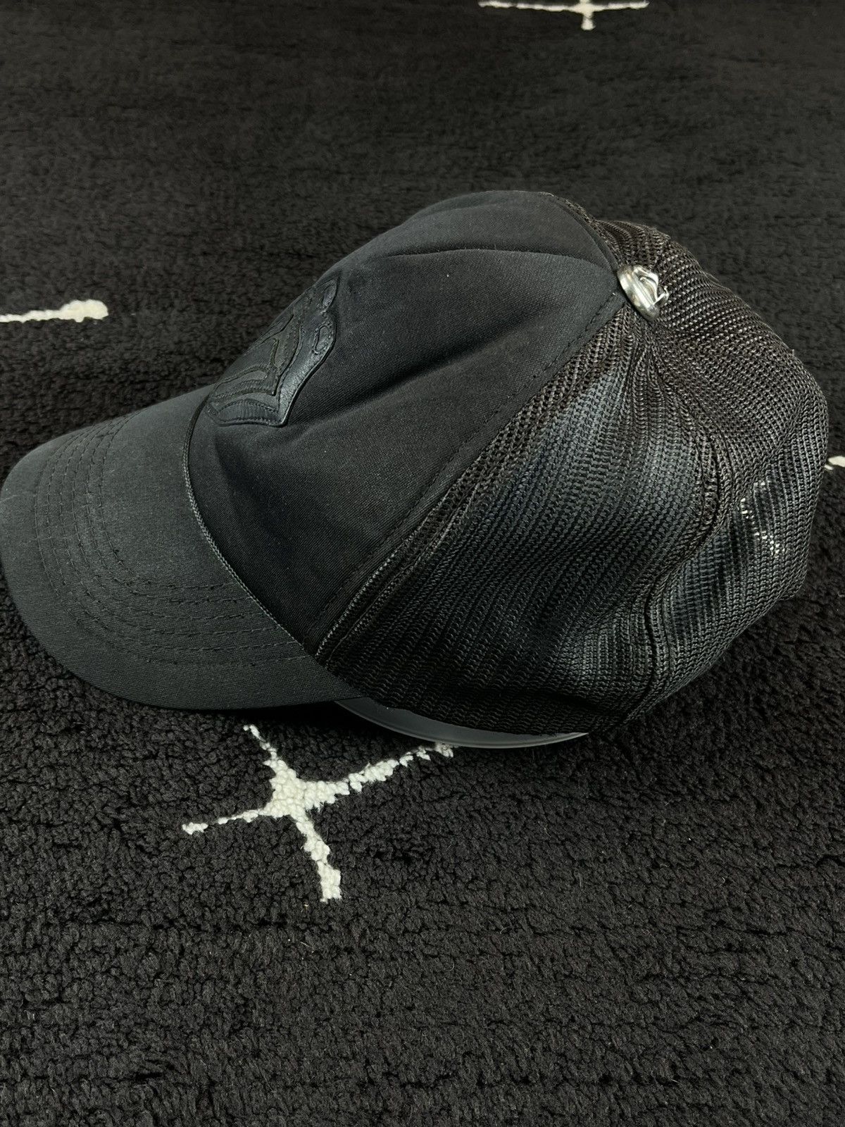 Chrome Hearts × The Rolling Stones Chrome Hearts Rolling Stones Tongue Patch Trucker Hat Size ONE SIZE - 3 Thumbnail