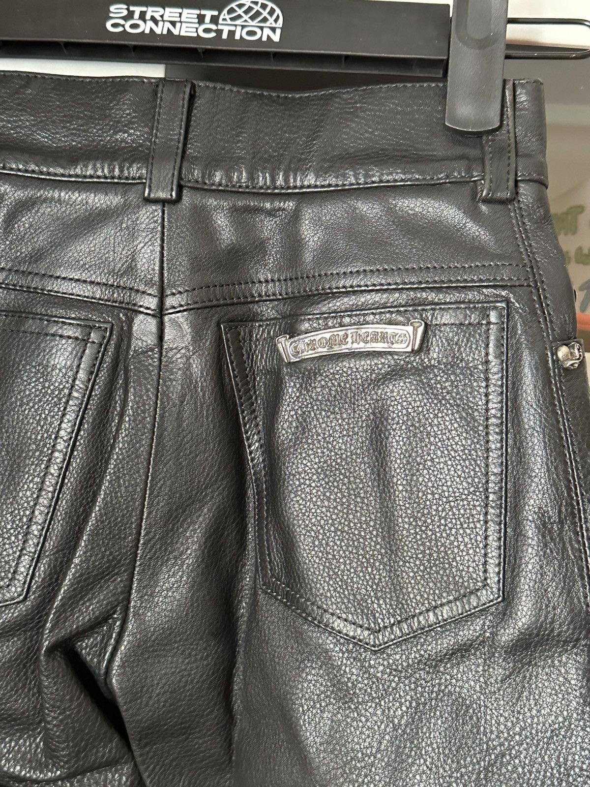 Chrome Hearts CHROME HEARTS HEAVY DUTY LEATHER FLEURKNEE KIDS YOUTH PANTS Size US 26 / EU 42 - 13 Thumbnail