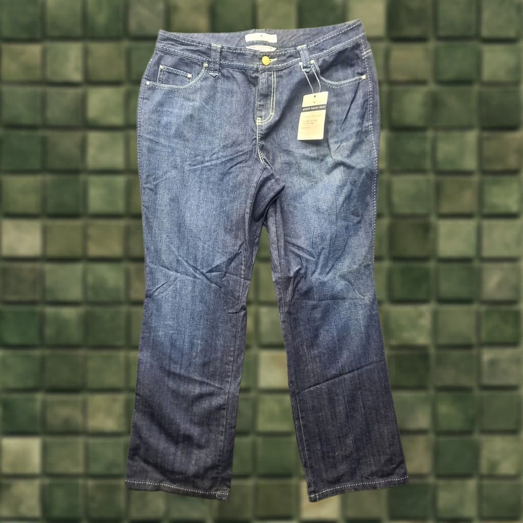 Tommy Hilfiger Tommy Hilfiger Jeans Womens 14 34x32 Stretch Hipster Boot Regular Fit Mid Rise Blue Denim Cotton Spandex Jeans Women Hipster Bootcut 90s? Size 36" / US 14 / IT 50 - 1 Thumbnail