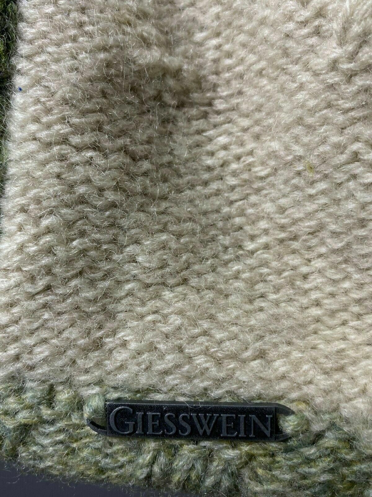 GIESSWEIN Giesswein Green Floral Pure Wool Cardigan Size D44 / US14 Size US M / EU 48-50 / 2 - 6 Thumbnail