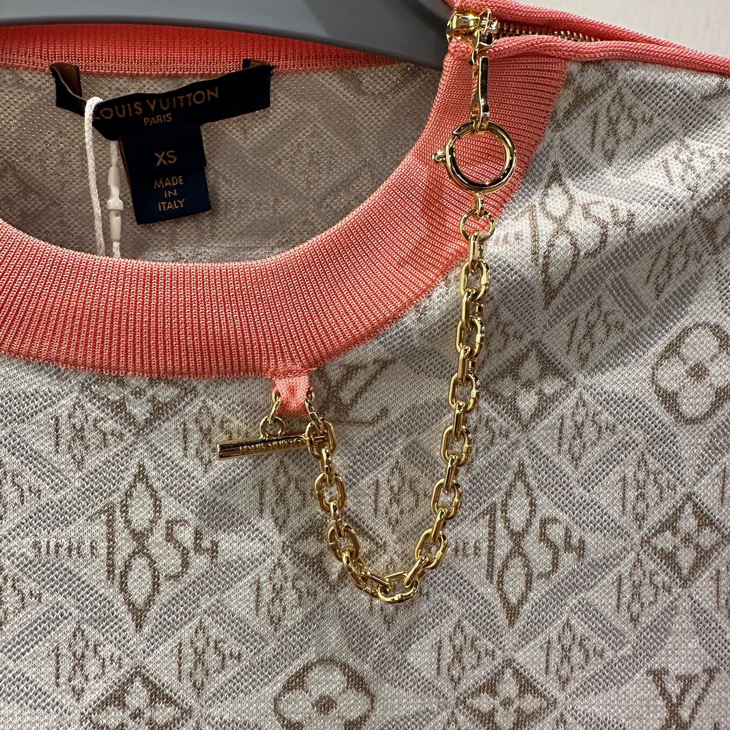 Louis Vuitton Louis Vuitton Monogram Knit LS Gold Chain Silk XS Size XS / US 0-2 / IT 36-38 - 6 Thumbnail