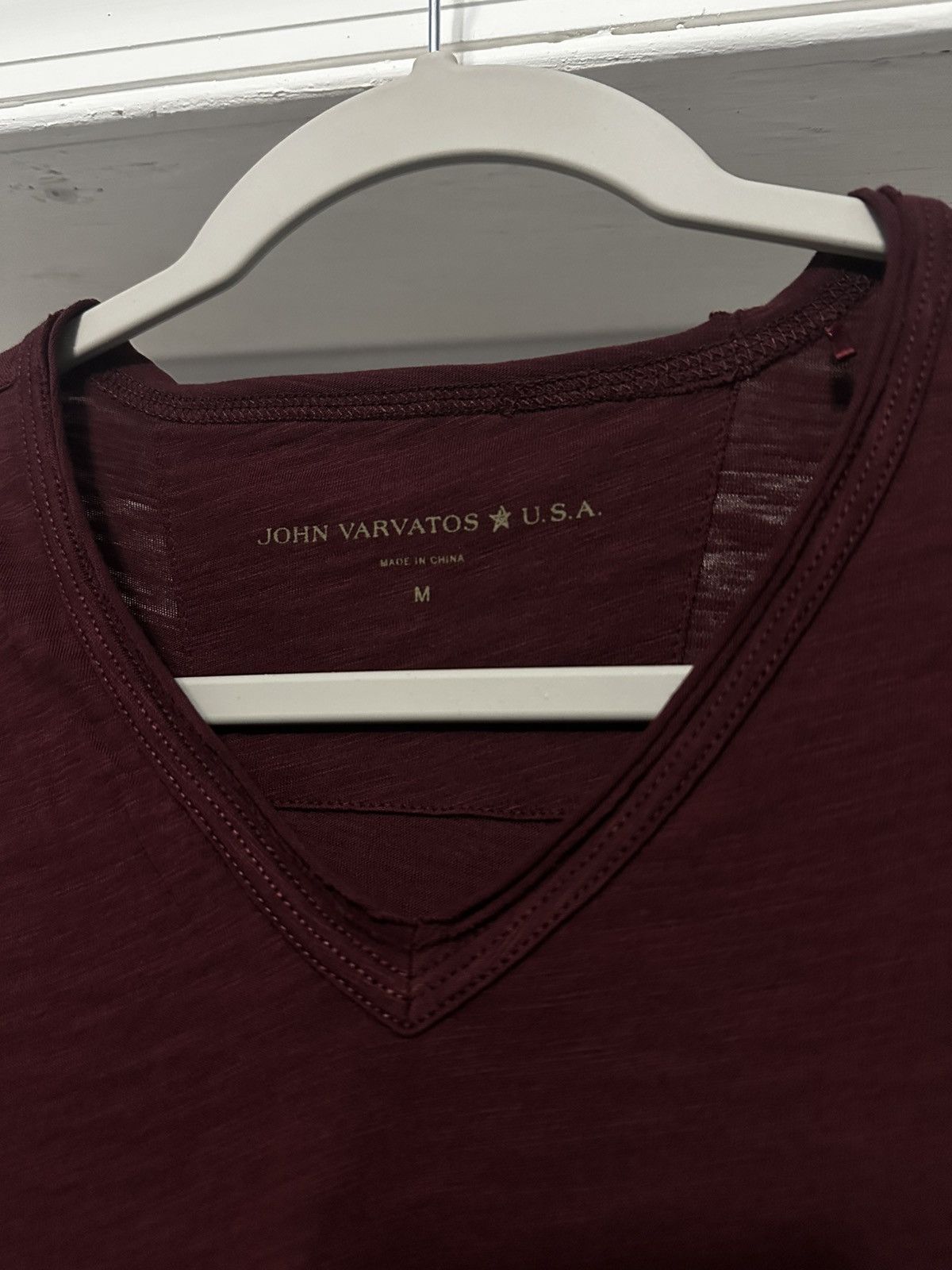 John Varvatos John Varvatos Miles V-Neck Tee Size US M / EU 48-50 / 2 - 6 Thumbnail