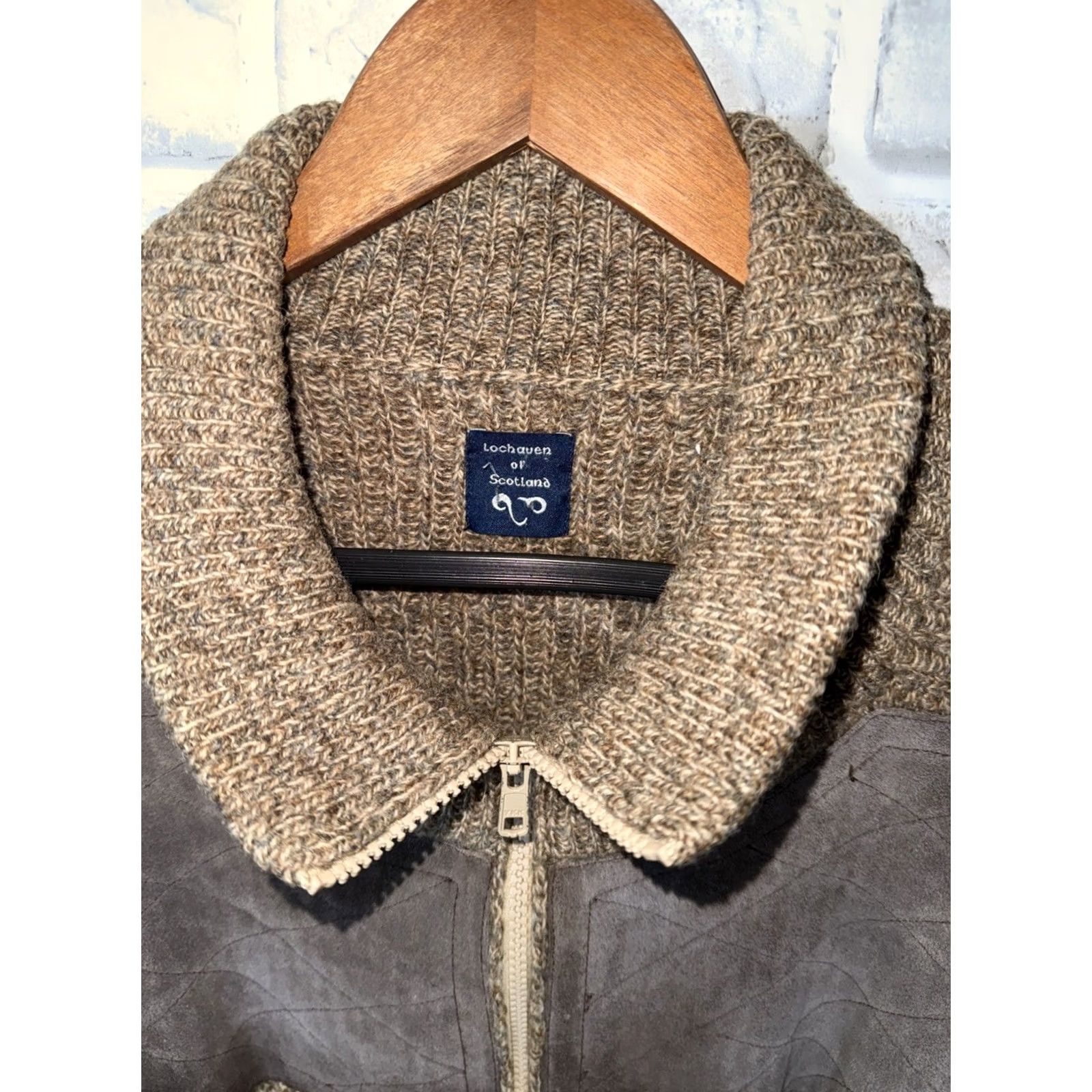 Vintage Lochaven Of Scotland Cardigan Sweater Brown 100% Wool Zip Up Suede Detail Men M Size US M / EU 48-50 / 2 - 2 Thumbnail