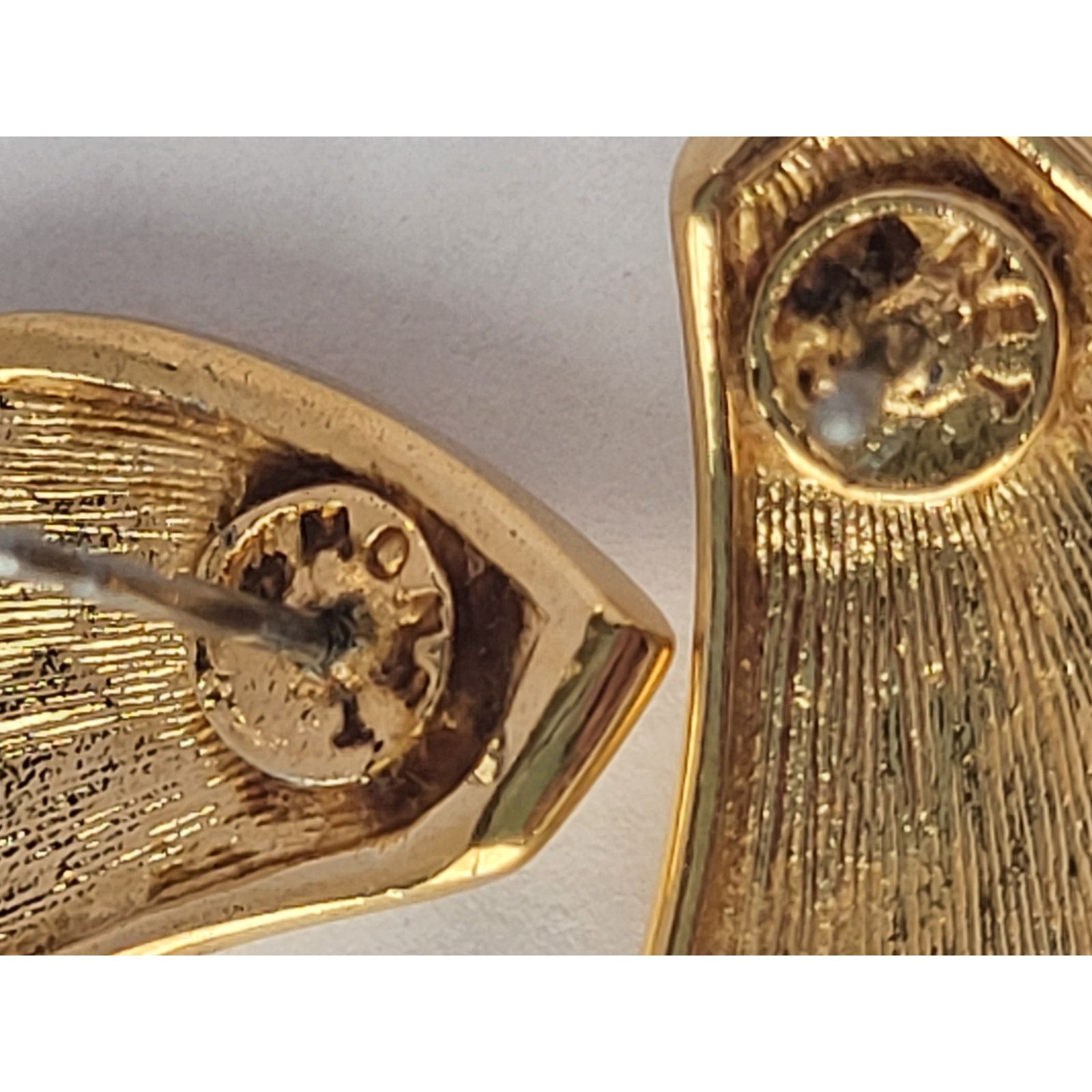 Monet Vintage Monet Pierced Earrings Chevron Shape Cream Gold Size ONE SIZE - 5 Thumbnail