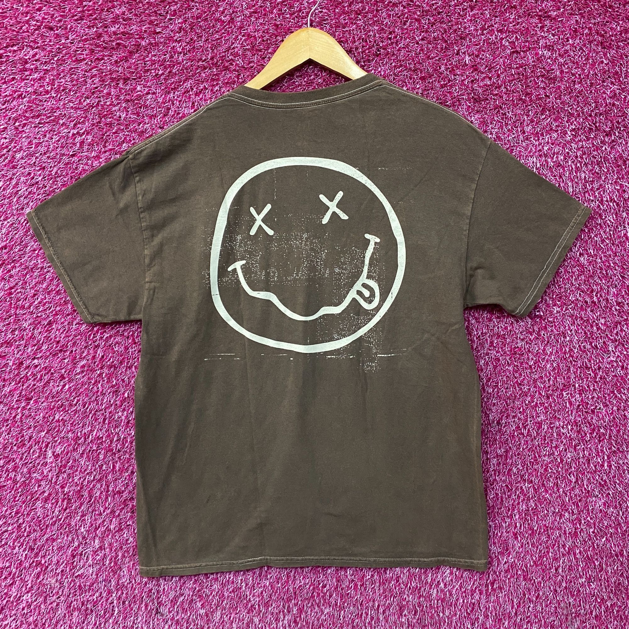 Nirvana Nirvana Nevermind Smiley Logo Grunge T-Shirt Large Size US L / EU 52-54 / 3 - 1 Thumbnail