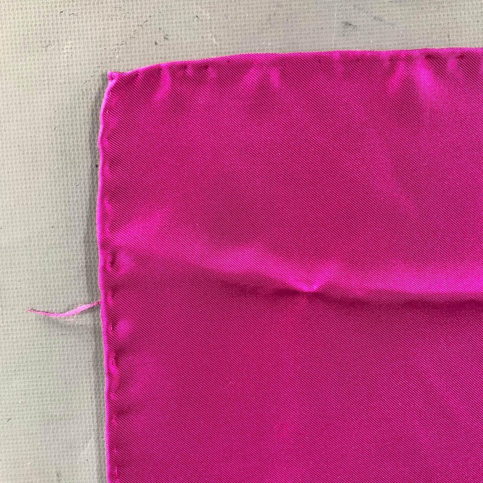 Other NO BRAND Pink Shimmer Silk Pocket Square Size ONE SIZE - 2 Thumbnail