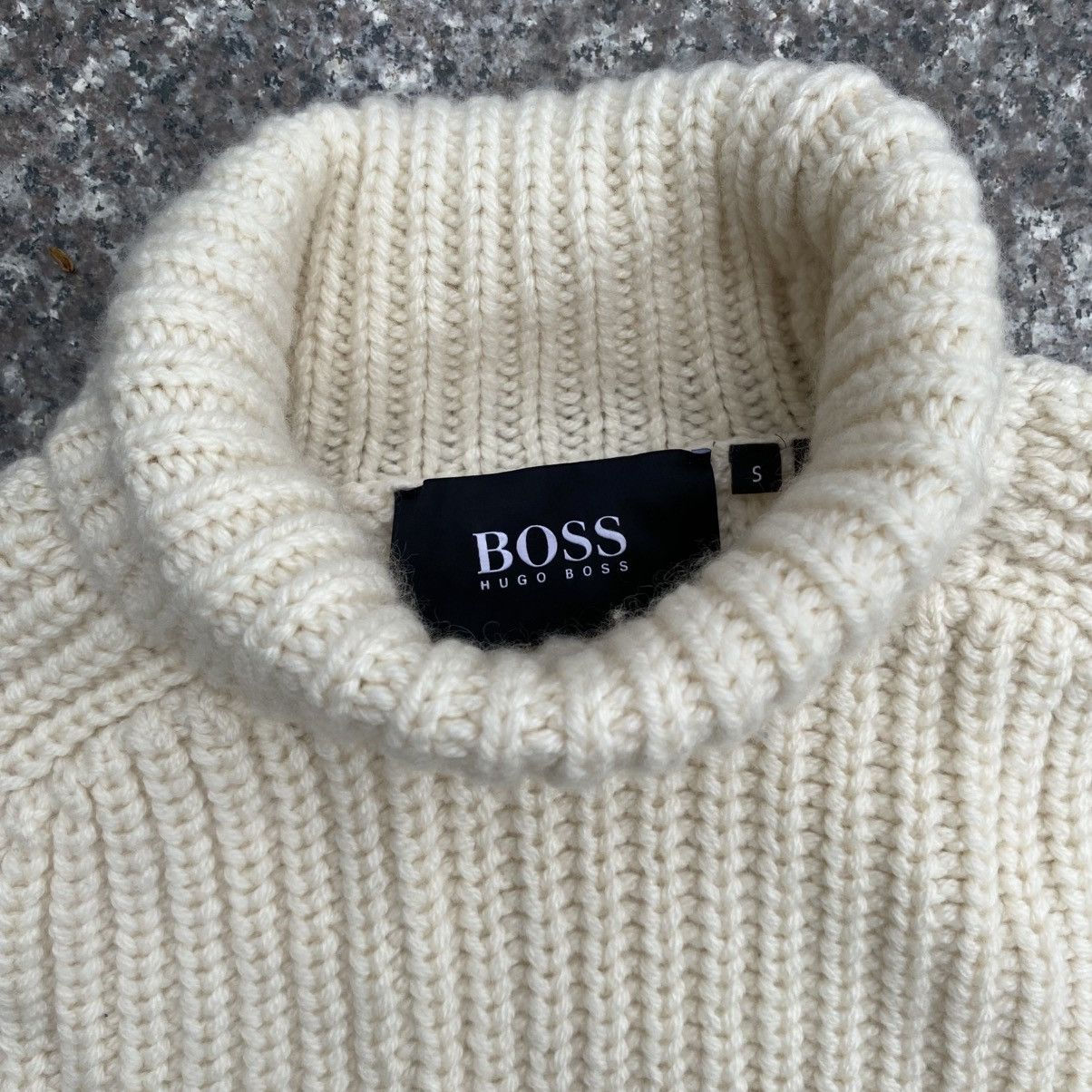 Hugo Boss Boss by Hugo Boss cashmere sweater Size US S / EU 44-46 / 1 - 5 Thumbnail