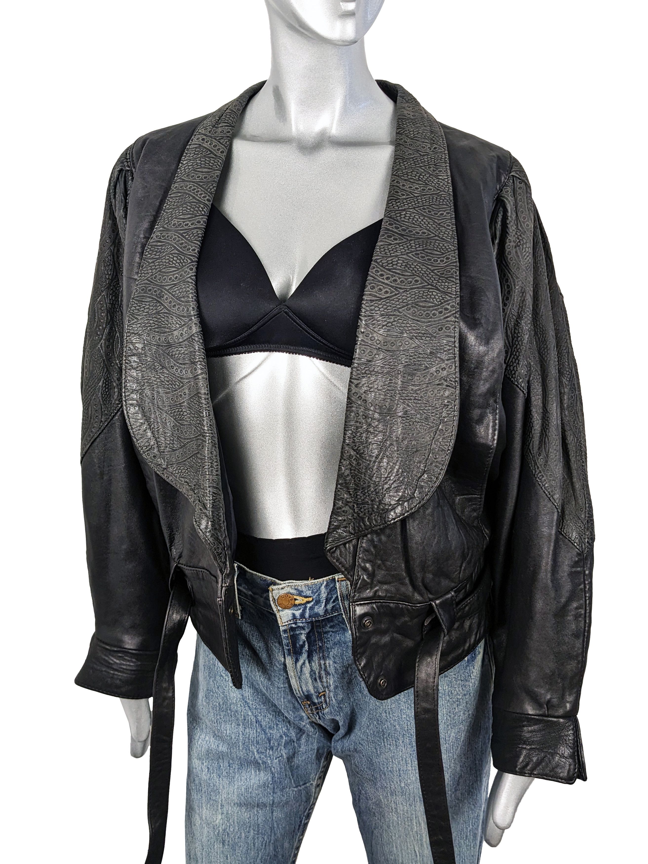 Vintage Vintage British Black Leather Batwing Jacket 80s Oversized Size M / US 6-8 / IT 42-44 - 7 Thumbnail