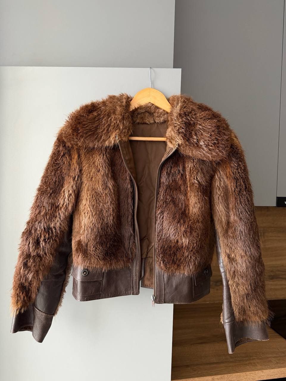 Vintage Vintage 90s Real Fur Cropped Bomber Jacket Size S / US 4 / IT 40 - 1 Thumbnail