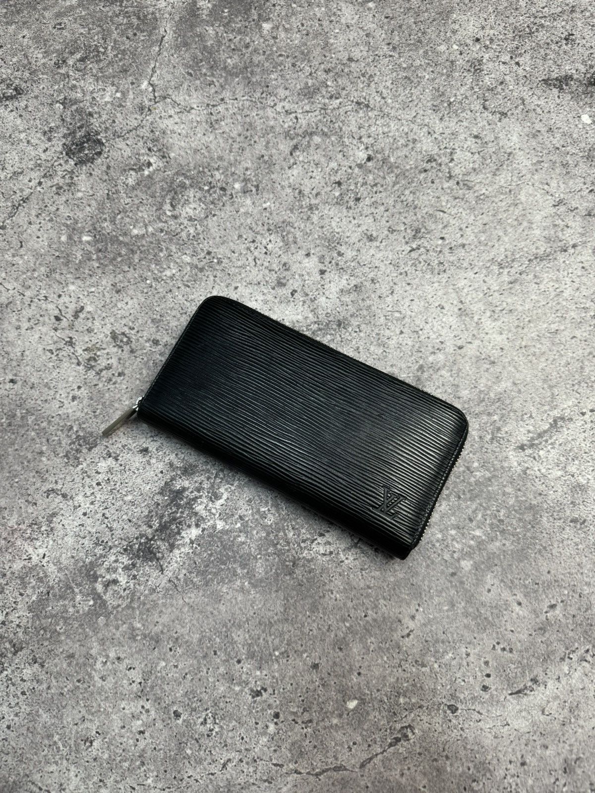Louis Vuitton × Vintage LOUIS VUITTON Zippy Wallet Long M61857 Leather Noir Unisex Size ONE SIZE - 1 Thumbnail