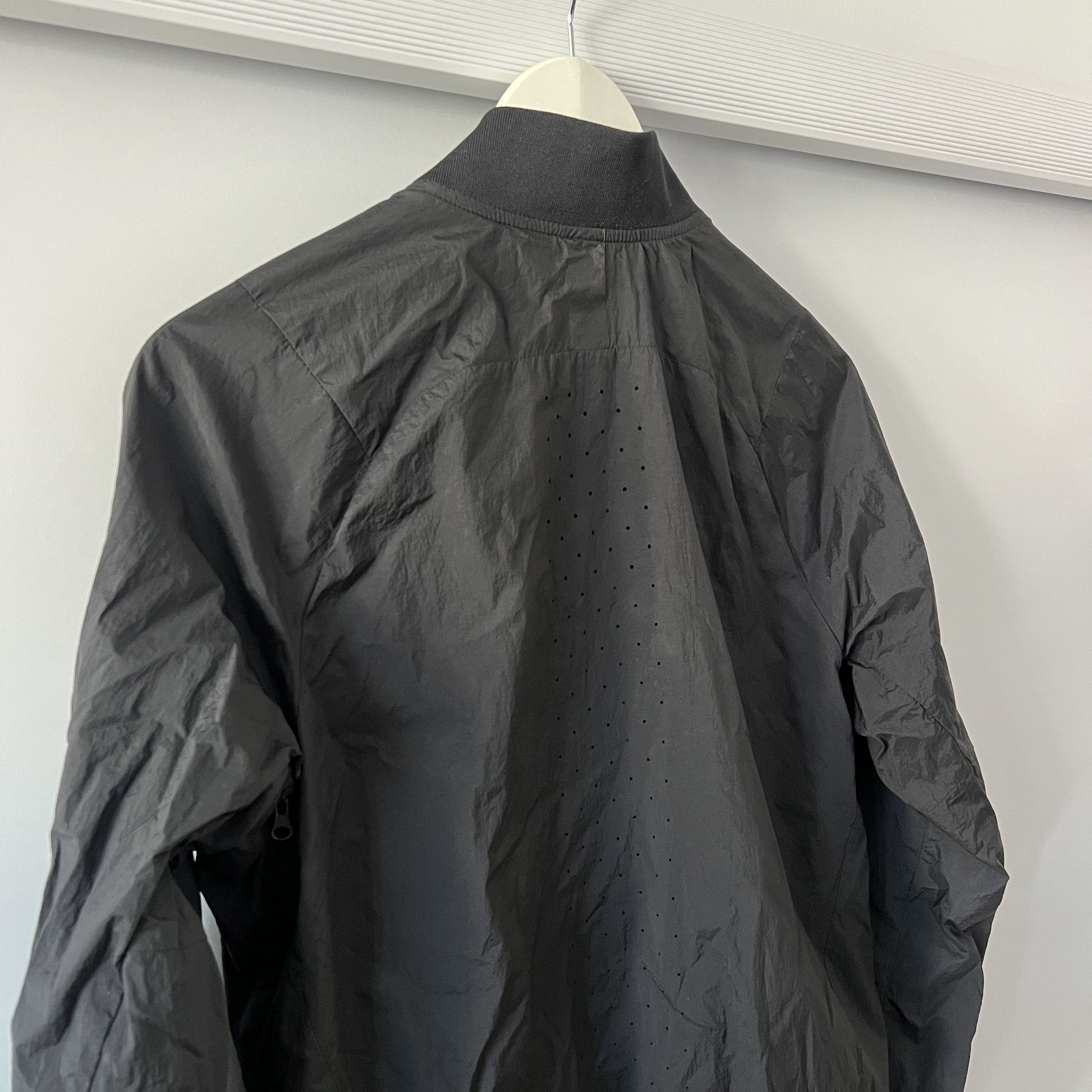 Nike Nike Tech Hypersmesh Varsity Athletic Black Light Jacket S Size US S / EU 44-46 / 1 - 9 Thumbnail