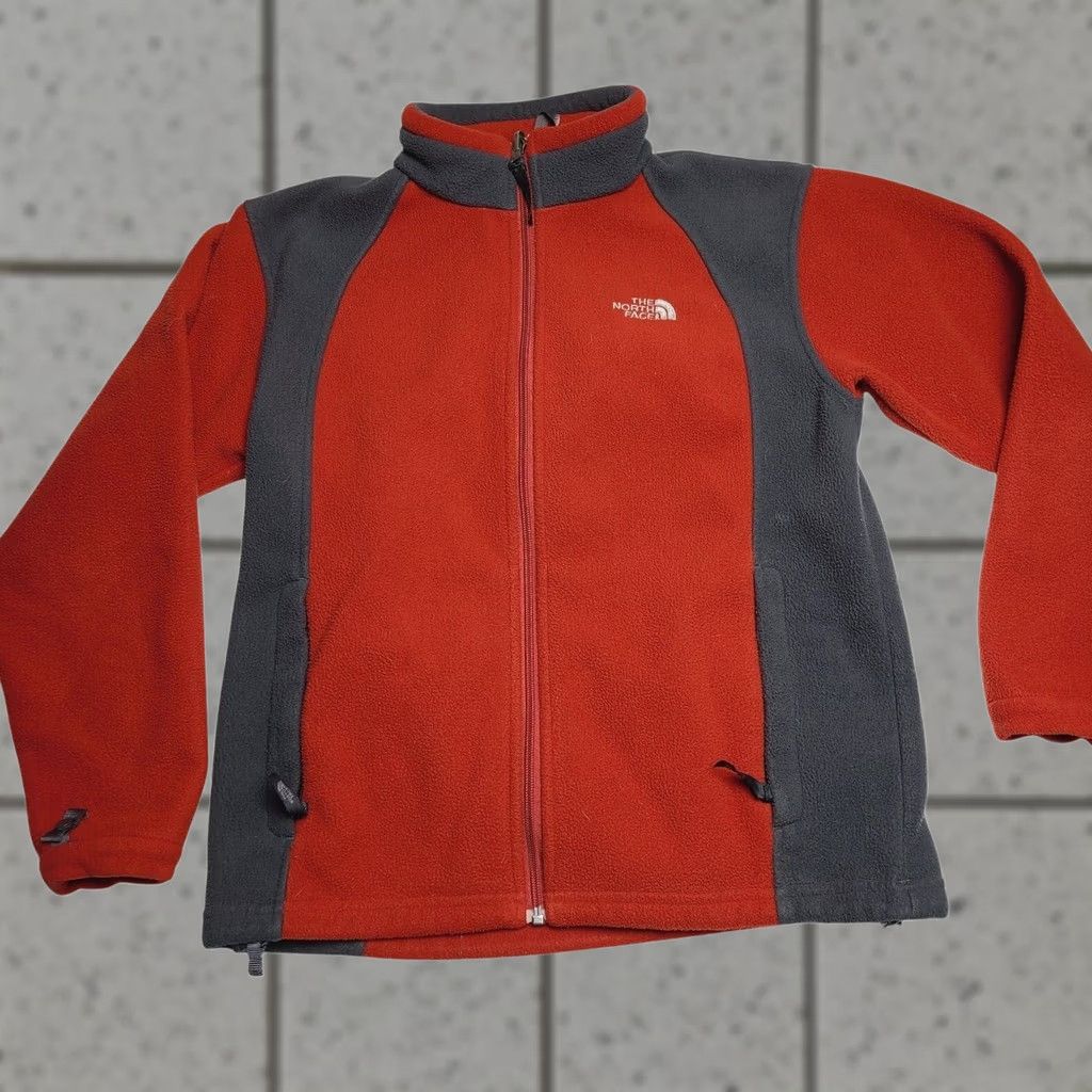 The North Face The North Face Women Jacket Meduim Red Grey Fleece Zip-up Hooded Long Sleeve Pocket Full Zip Casual Modern Regular Women's M Red Grey Fleece Jacket Size M / US 6-8 / IT 42-44 - 1 Thumbnail