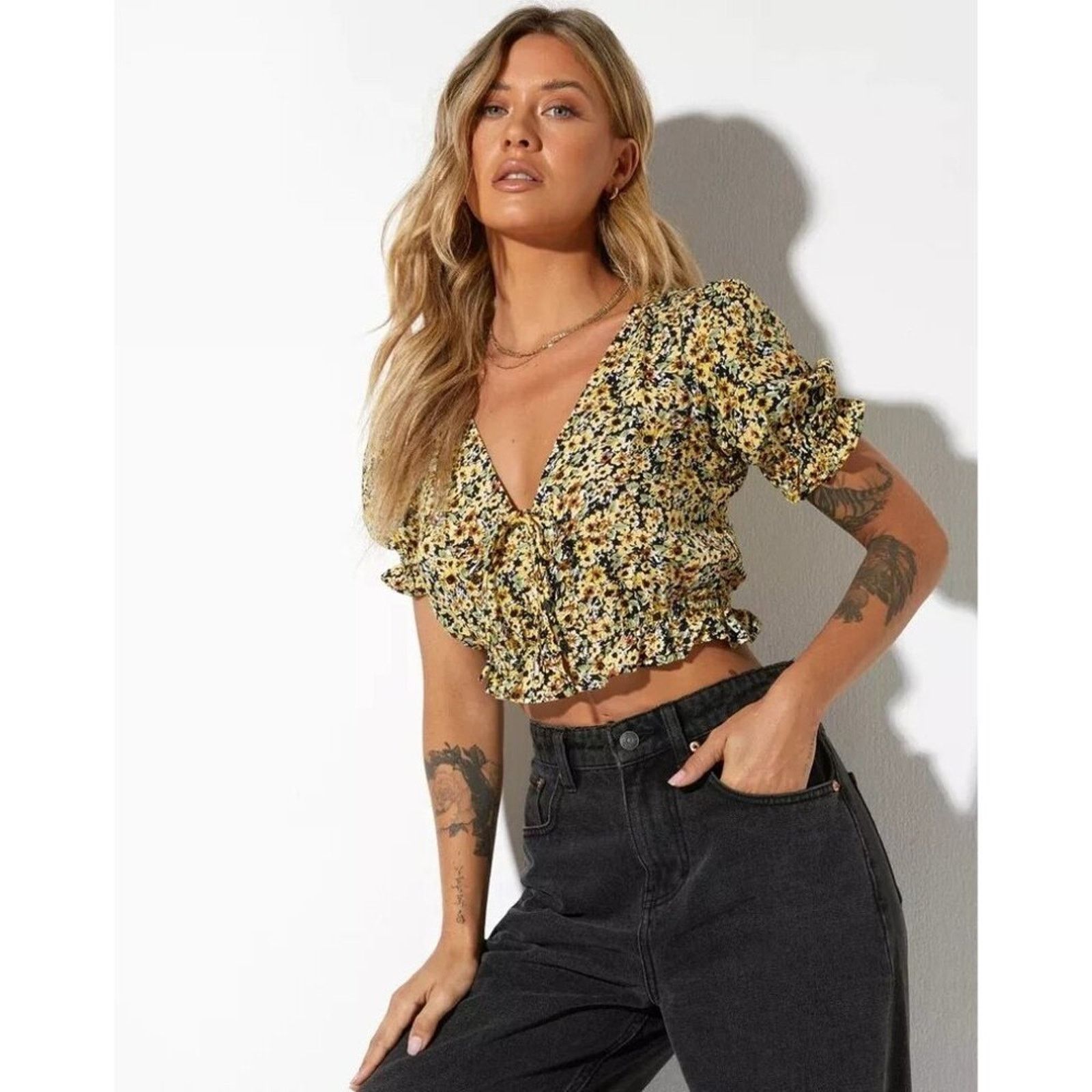 Other Motel Aley Womens Shirt Size Large Spring Ditsy Cropped Size L / US 10 / IT 46 - 1 Thumbnail