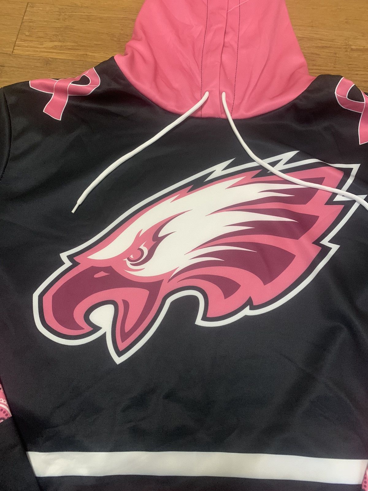 NFL Philadelphia Eagles Breast Cancer Awareness Hoodie Size US XXL / EU 58 / 5 - 2 Thumbnail
