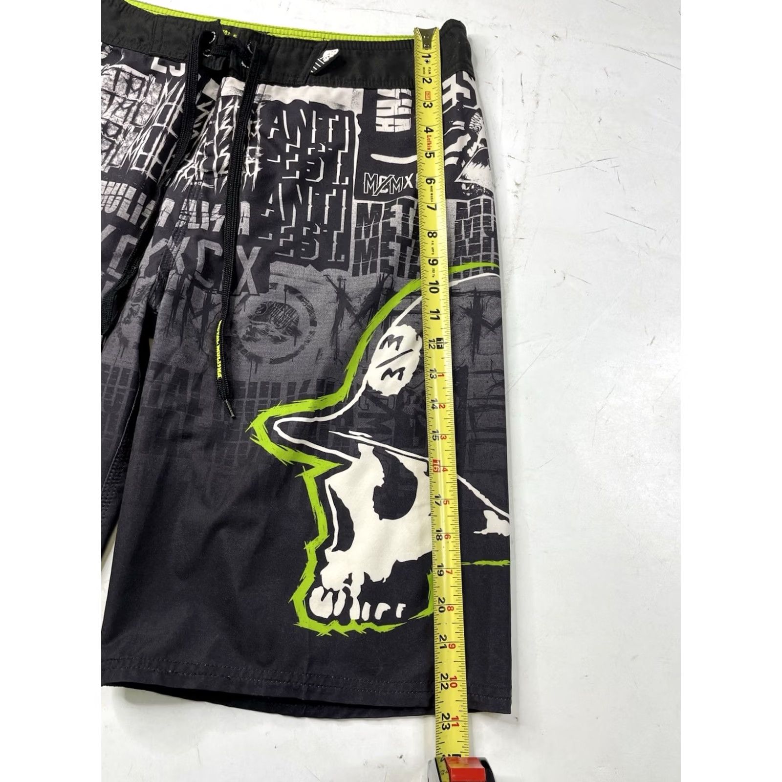 Metal Mulisha VINTAGE? No. Size US 33 - 2 Thumbnail