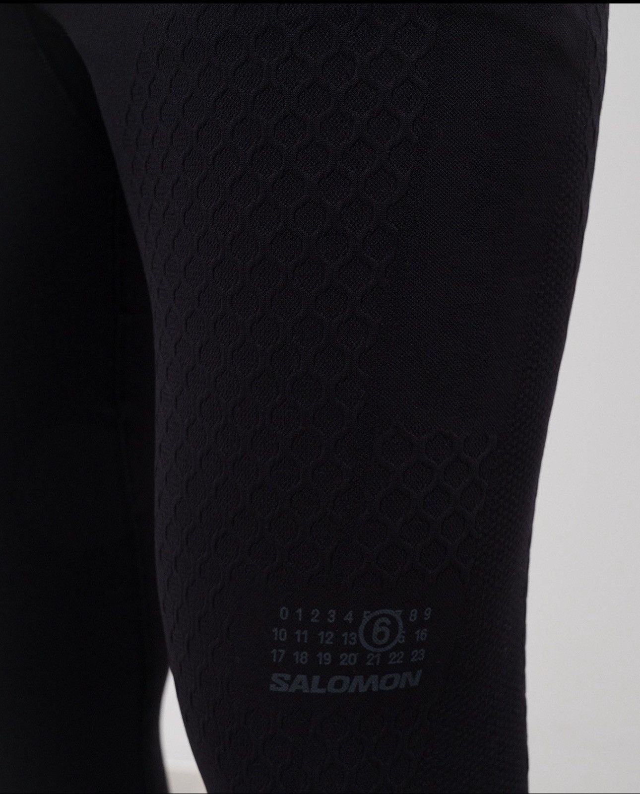 Maison Margiela × Salomon Last Size MM6 Maison Margiela x Salomon Black Logo Leggings Size US 32 / EU 48 - 3 Thumbnail