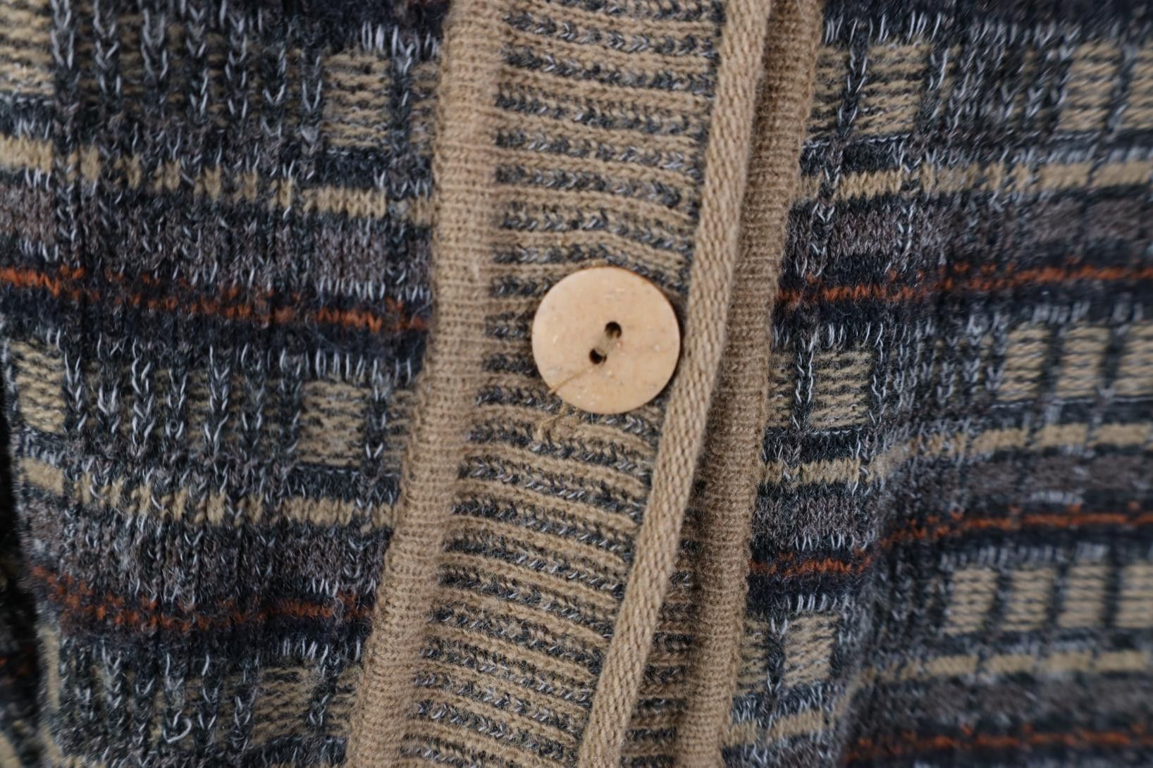 Vintage Vintage 90s Coogi Style Earth Tone Collared Cardigan Sweater Size XL / US 12-14 / IT 48-50 - 5 Thumbnail