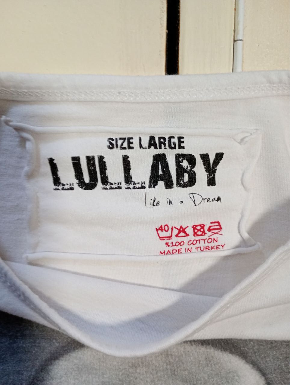 Other Lullaby Printed T-Shirt Size US L / EU 52-54 / 3 - 7 Thumbnail
