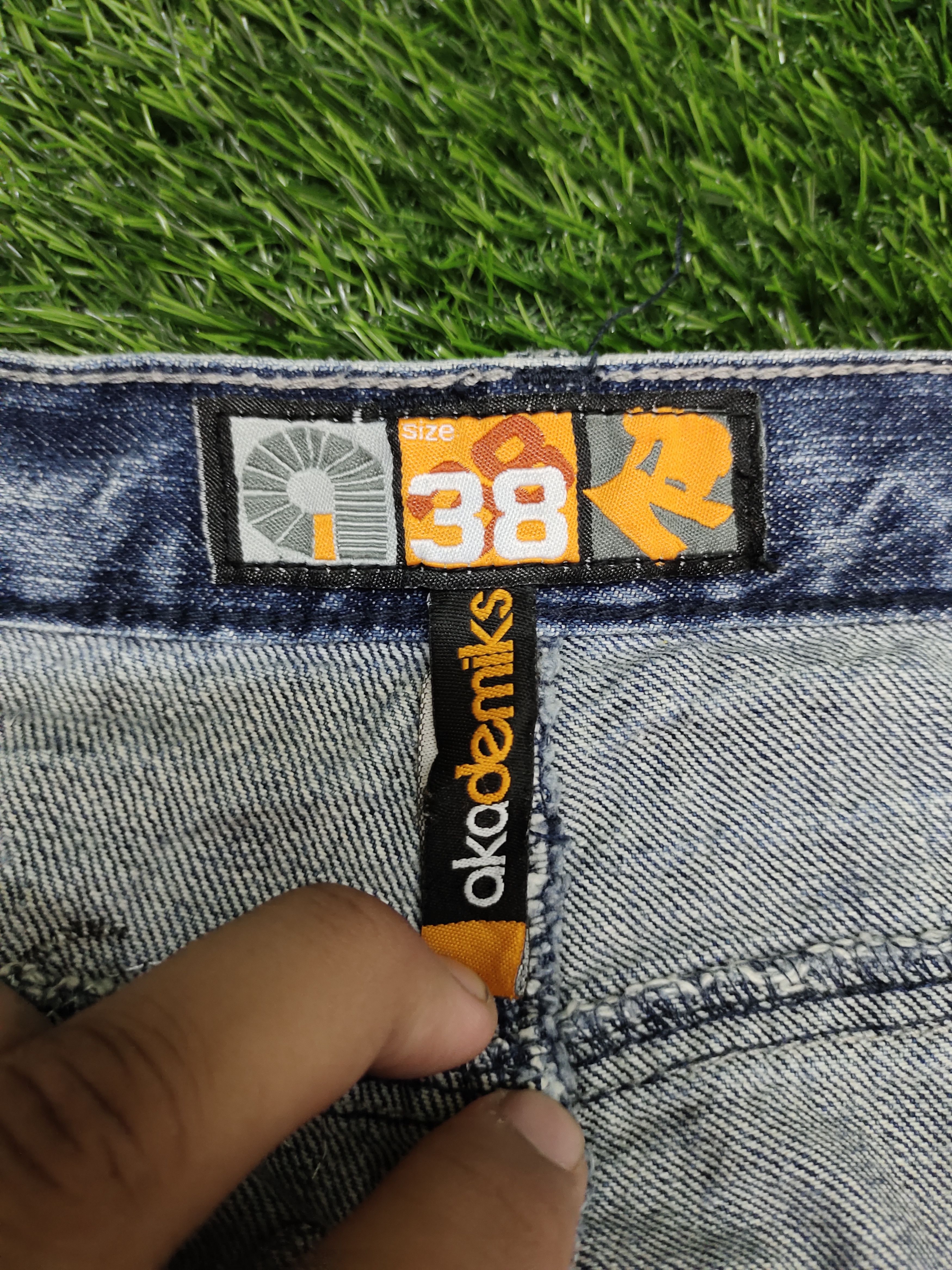 Akademiks Baggy Jeans Akademiks Pocket Logo Sand Wash Wide Leg Denim Size US 38 / EU 54 - 14 Thumbnail