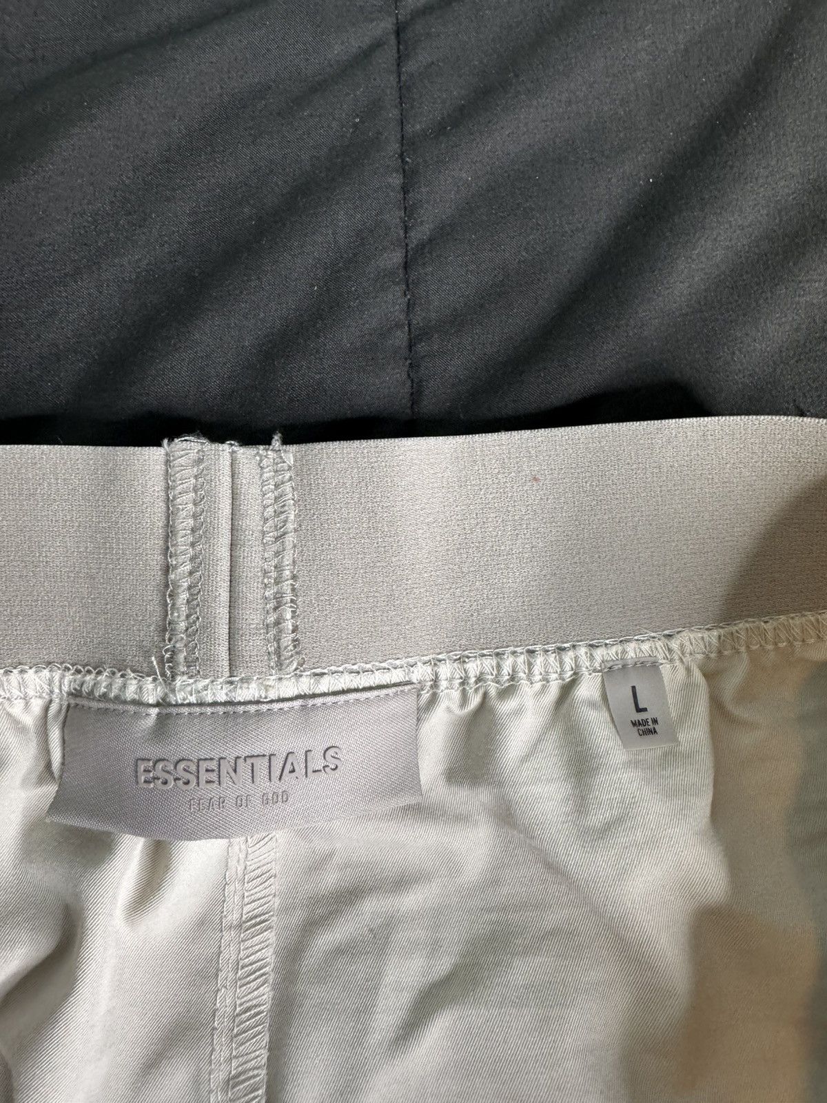 Fear of God Fear Of God Essentials Cargo Mini Skirt “Wheat” Size 32" / US 10 / IT 46 - 3 Thumbnail