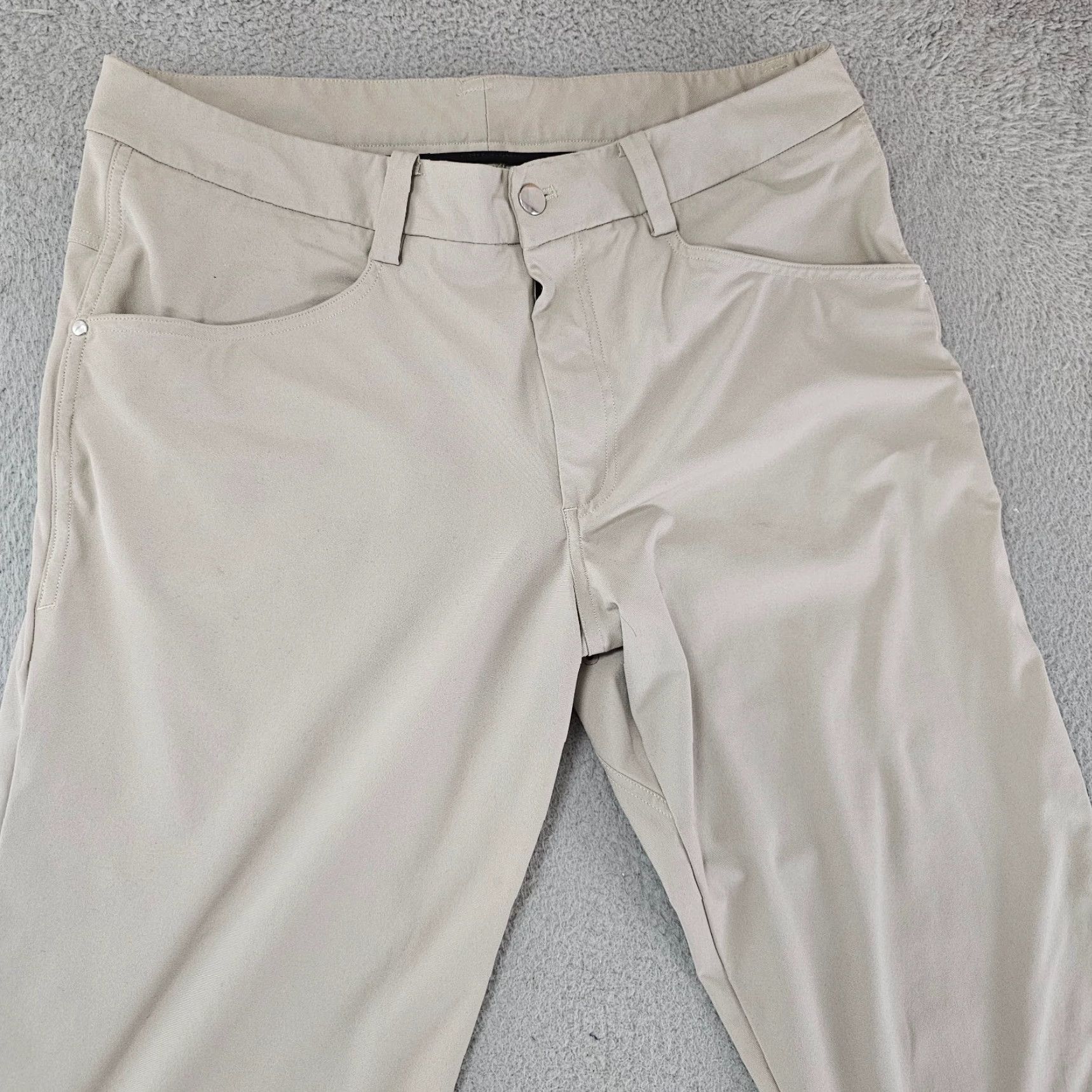 Lululemon Lululemon Commission Performance Golf Pants Mens 36 Khaki Straight Leg Vented Size US 36 / EU 52 - 2 Thumbnail