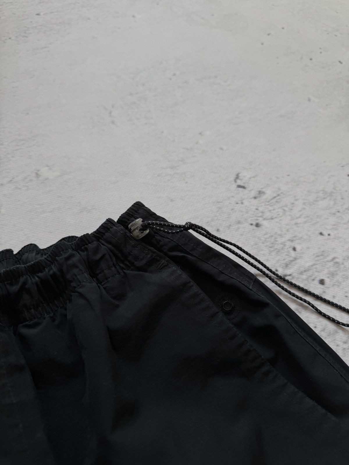 Nike × Vintage NIKE NYLON VINTAGE Y2K OVERSIZE BAGGY FIT PANTS SWEATPANTS Size US 34 / EU 50 - 6 Thumbnail