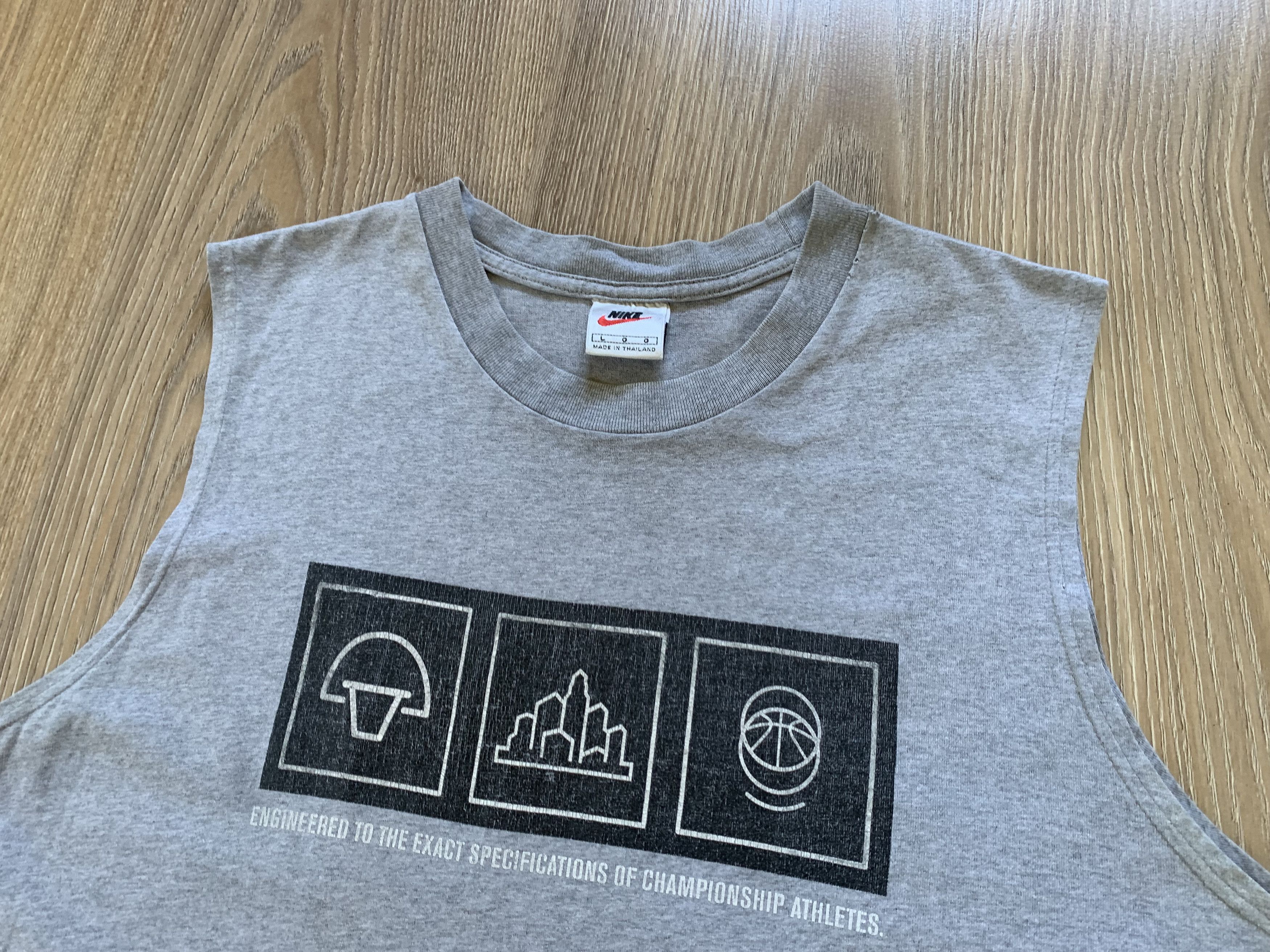 Nike × Vintage Nike Basketall Vintage Sleeveless Printed T Shirt Size US L / EU 52-54 / 3 - 4 Thumbnail