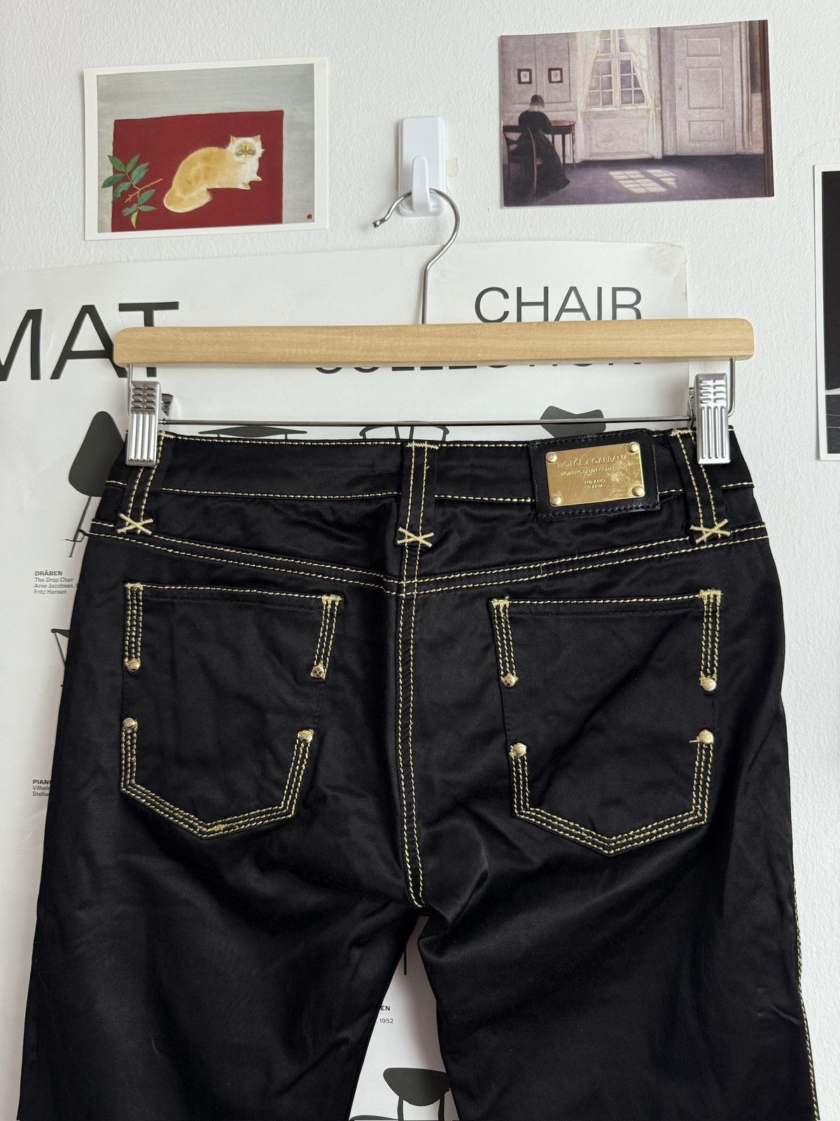 Designer × Dolce & Gabbana × Vintage Dolce & Gabbana black gold stitched pants 27 designer luxury Size 27" / US 4 / IT 40 - 6 Thumbnail