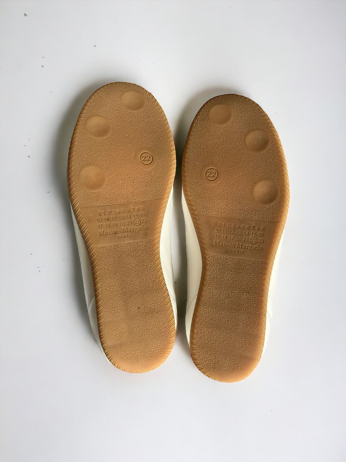 Maison Margiela Margiela featherlight cutout low top sneakers Size US 7 / IT 37 - 4 Thumbnail