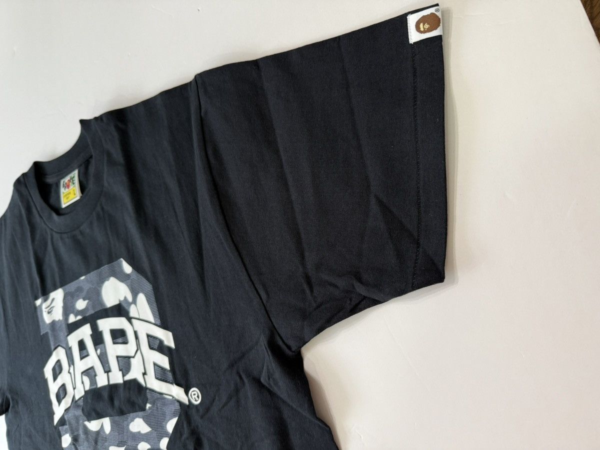 Bape Bape Logo Tshirt Size US L / EU 52-54 / 3 - 3 Thumbnail
