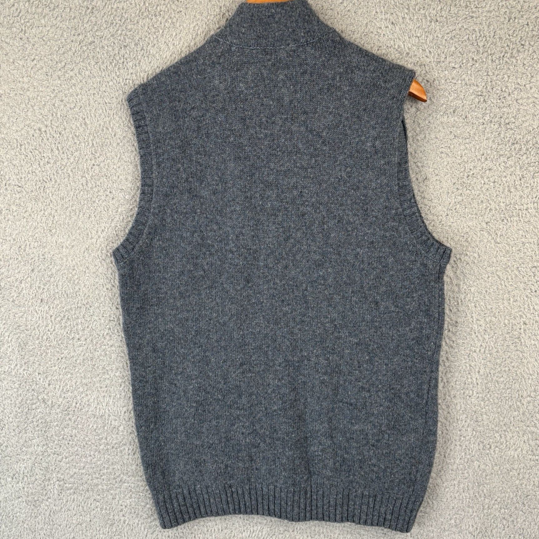 Vintage Fairway & Greene Vest Mens L Gray 1/4 Zip Merino Wool Pockets Golf Baruffa Size US L / EU 52-54 / 3 - 6 Thumbnail