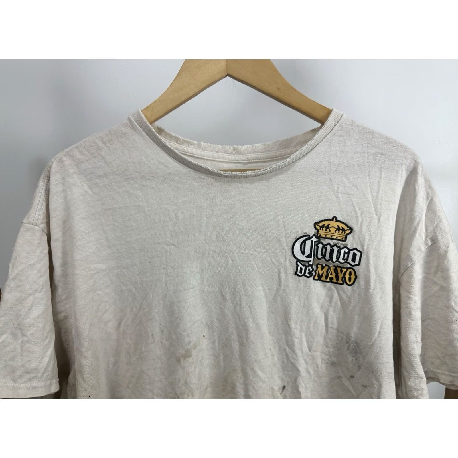 Thrasher VTG Cinco De Mayo Thrashed Distressed Worn Down Cotton T-Shirt XL Shirt Mens White Cream THRASHED WORN DOWN 90s Event Men’s XL Size US XL / EU 56 / 4 - 5 Thumbnail