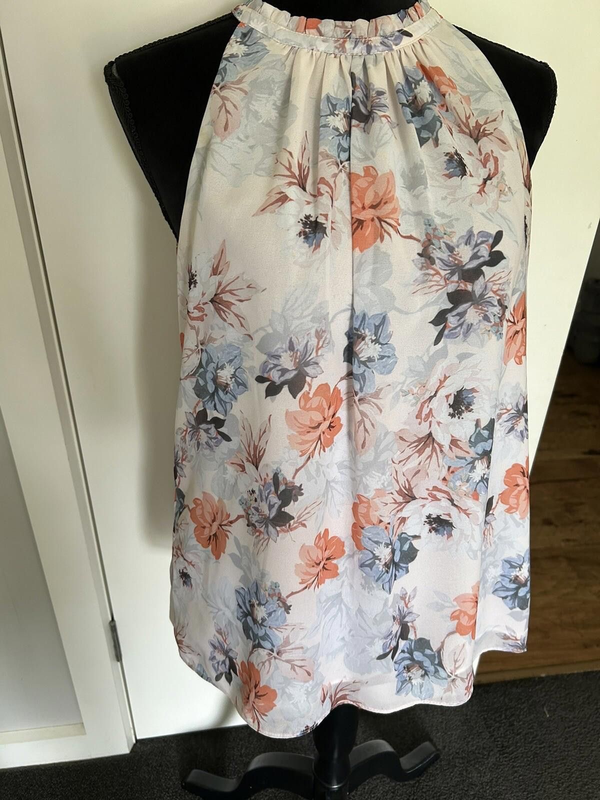 Designer Forever New Floral Singlet Sleeveless High Neck Size 8 (001) Size S / US 4 / IT 40 - 2 Thumbnail
