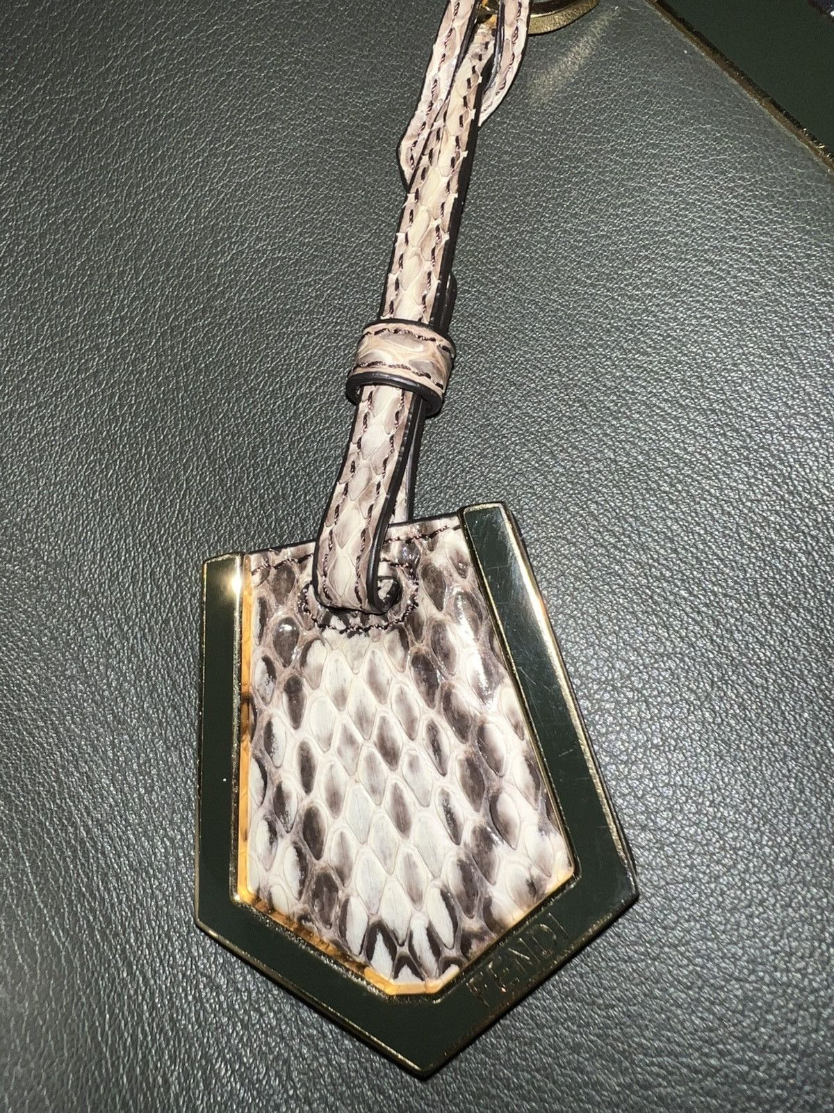 Fendi Fendi 2Jours Green Leather, Snakeskin Handle Limited Edition Size ONE SIZE - 8 Thumbnail