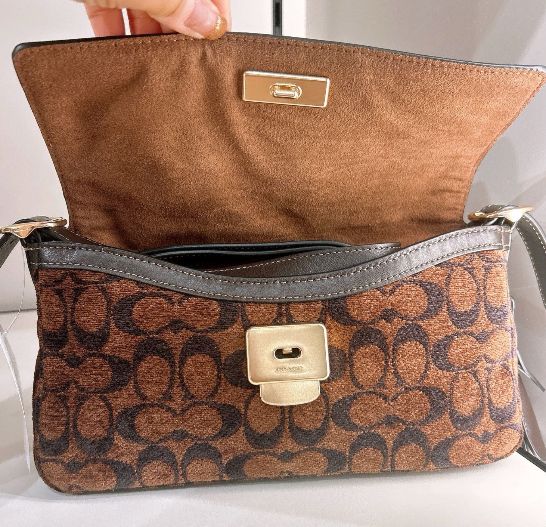 Coach Etta Small Flap Shoulder Bag In Signature Chenille CCV65 Size ONE SIZE - 4 Thumbnail